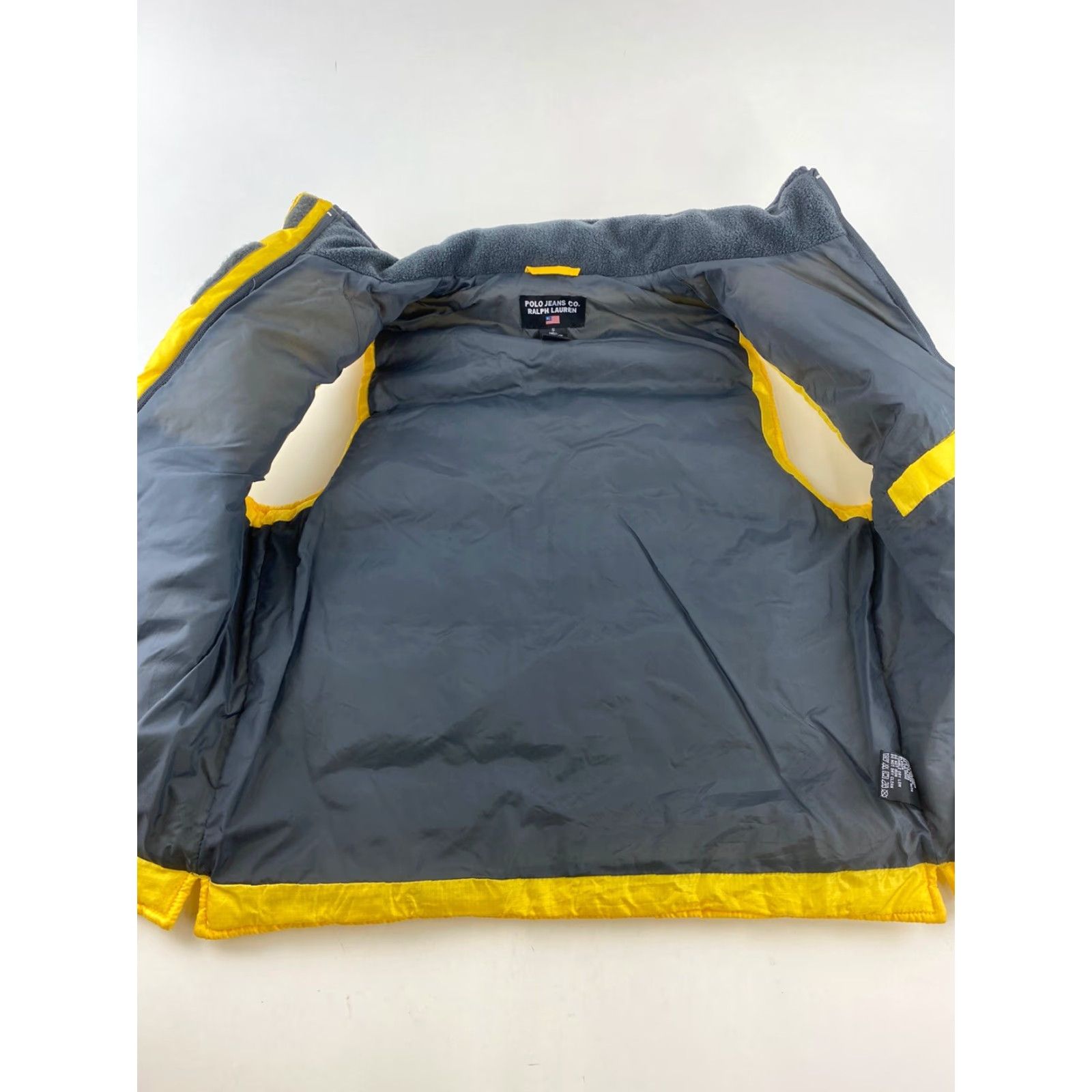 Polo Ralph Lauren Polo Ralph Lauren Vest Mens Small Yellow Sleeveless Puffer Jacket Coat Nylon Polyester Yellow Puffer Vest Mens S Size US S / EU 44-46 / 1 - 6 Thumbnail