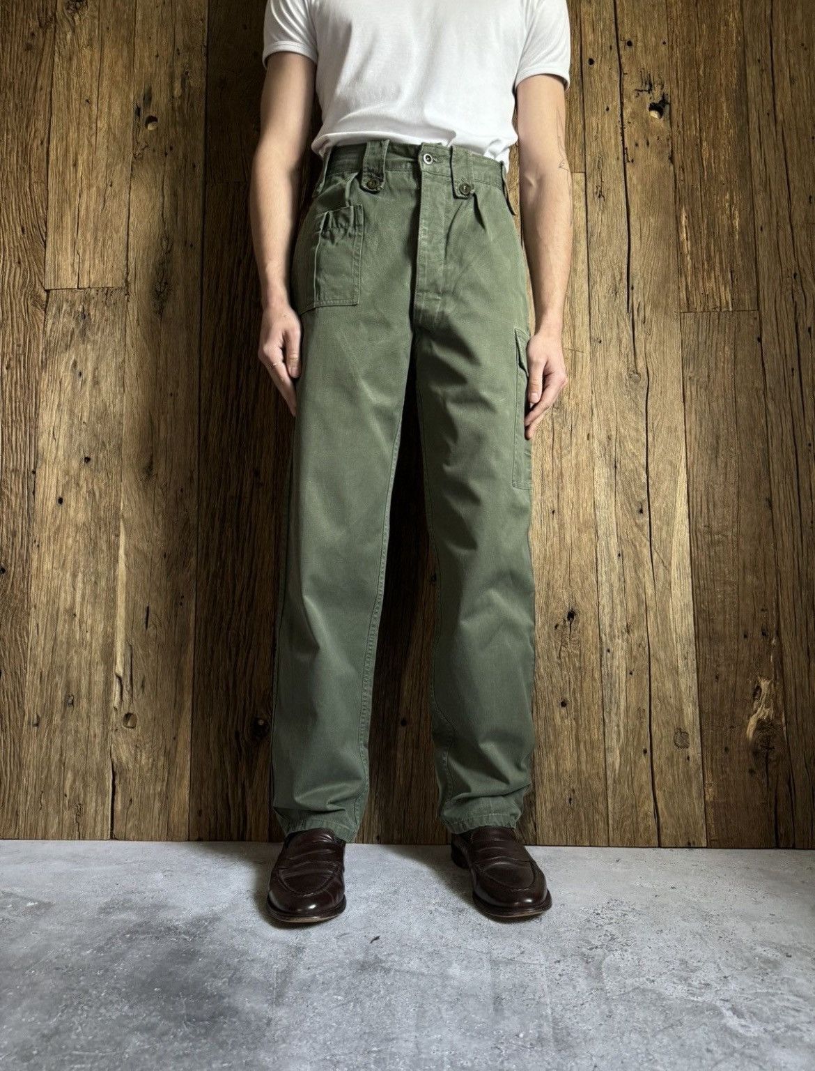 Vintage Vintage 1975 Belgian Army Iconic Cargo Pants Size US 29 - 1 Thumbnail