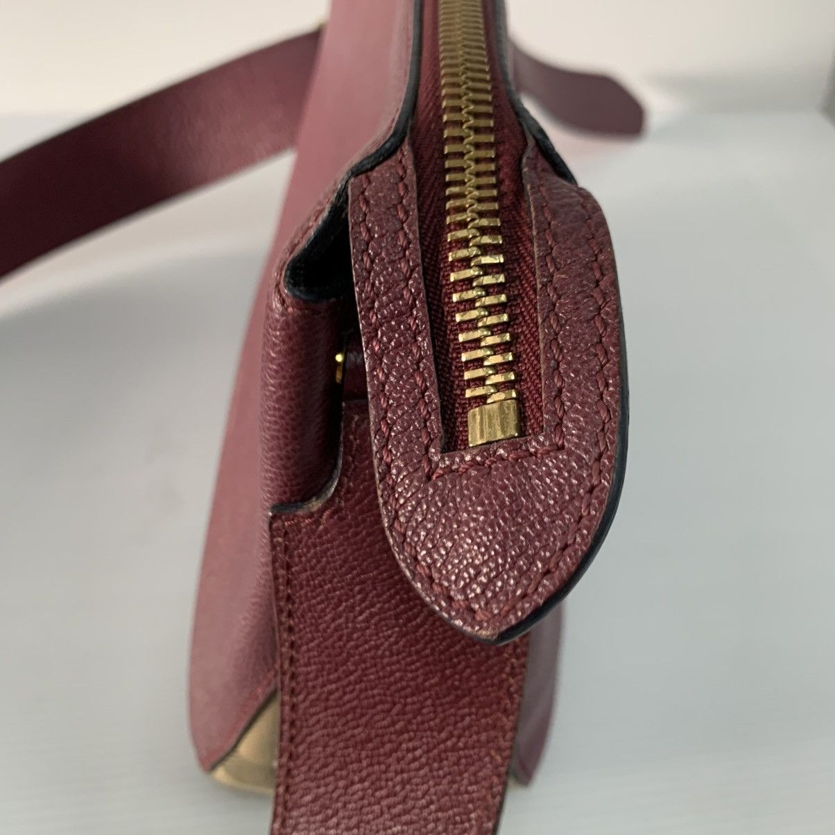Burberry Burberry Leather Slingbag Size ONE SIZE - 10 Thumbnail