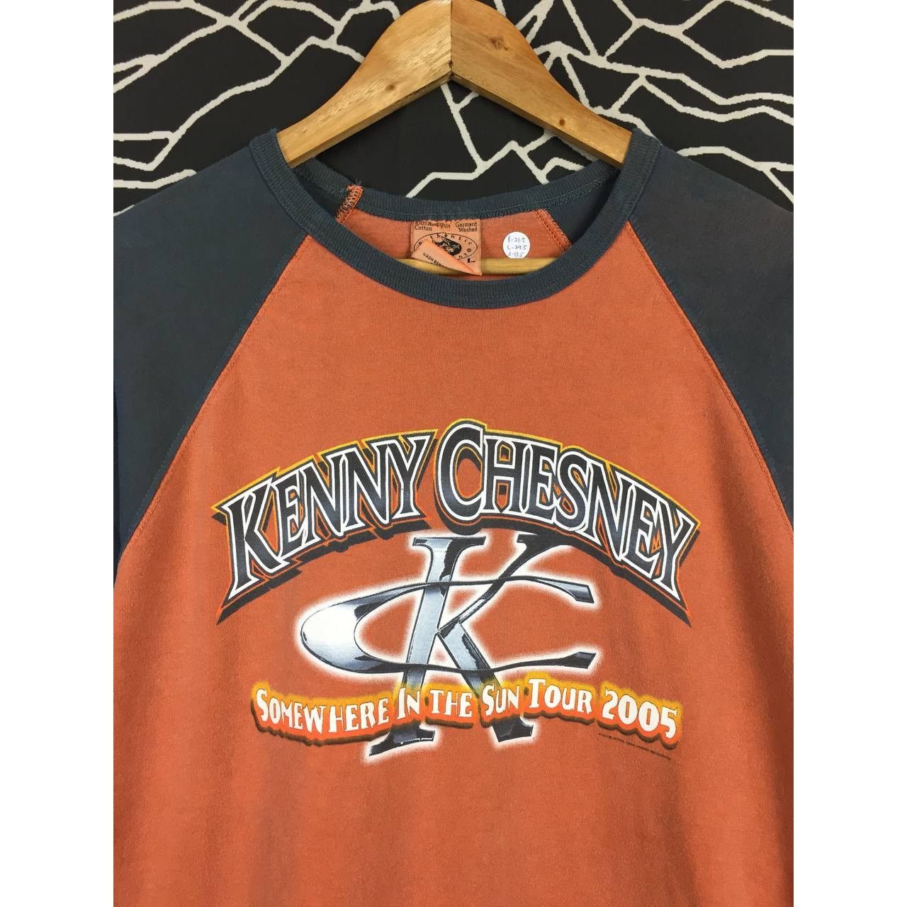 Band Tees Vtg Kenny Chesney Somewhere In The Sun Tour 2005 Raglan Tee Size US L / EU 52-54 / 3 - 4 Thumbnail