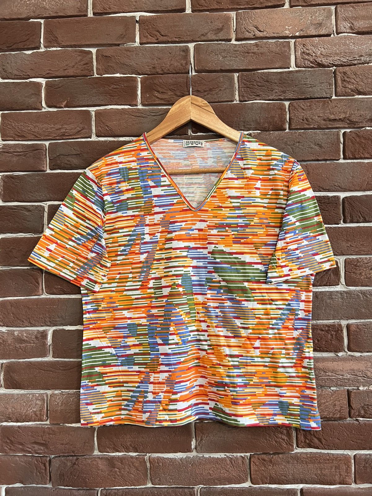 Missoni Rare Vintage 80s Missoni Sport V Neck Tshirt Womens Designer Size L / US 10 / IT 46 - 1 Thumbnail