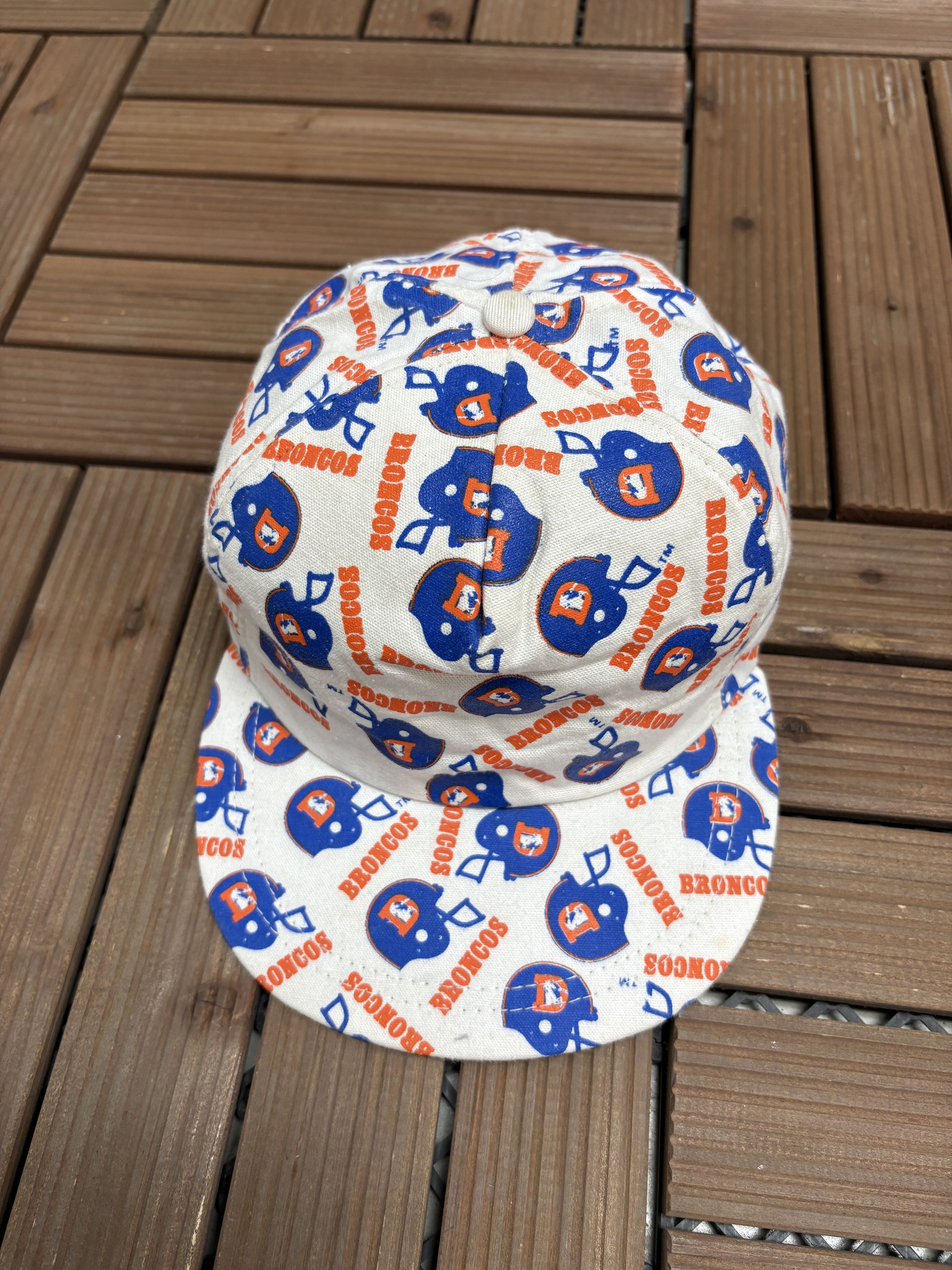 Vintage Denver Broncos Helmet AOP Vintage White Snap BackHat Size ONE SIZE - 1 Thumbnail