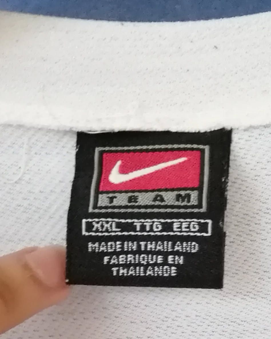 Nike Vintage Nike Team Training T-Shirt White Swoosh Jersey Size US XL / EU 56 / 4 - 4 Thumbnail