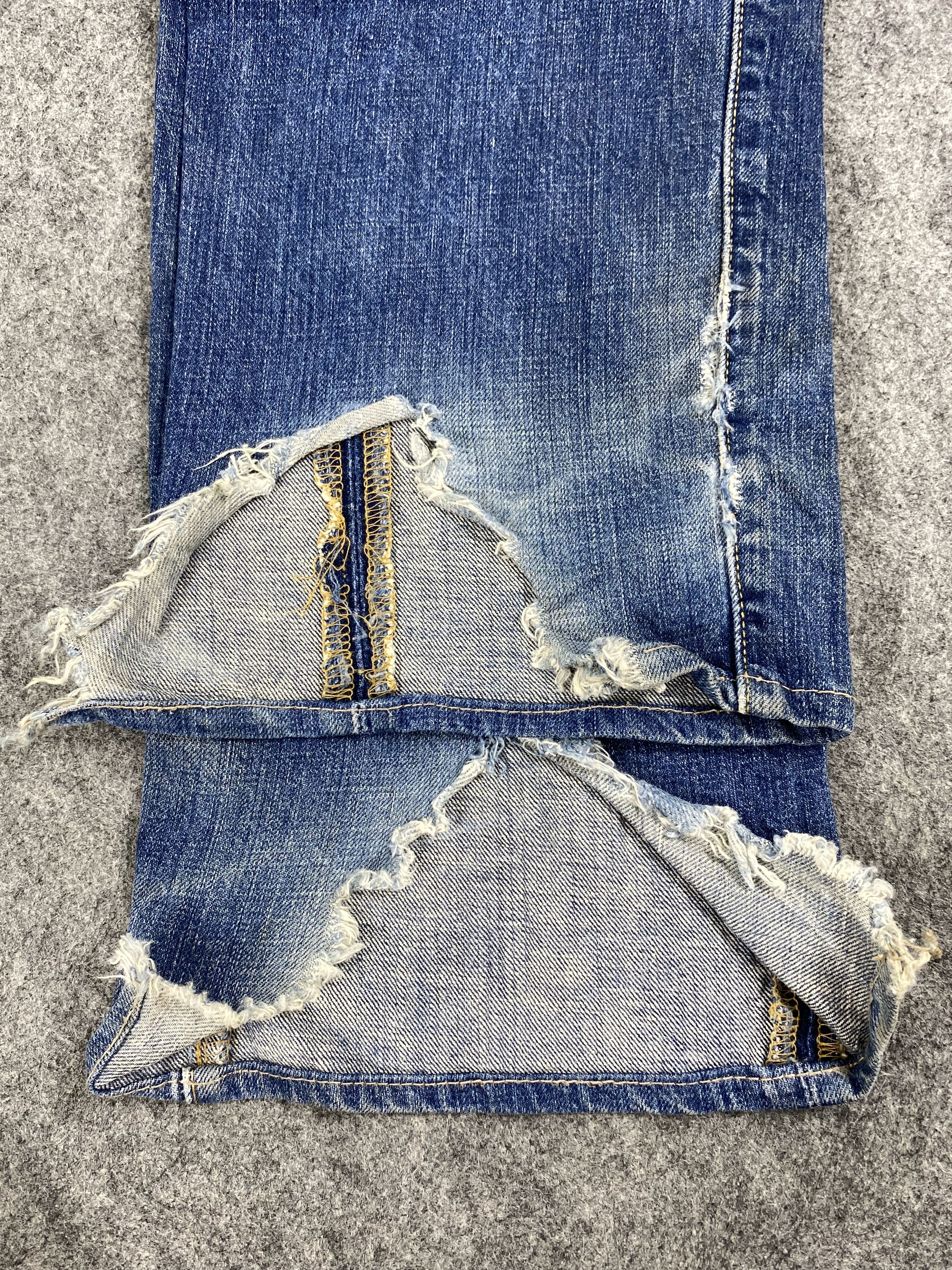 Levi's Blue Distressed Vintage Levi's 501 31x31.5 Denim -JN1190 Size US 31 - 11 Thumbnail