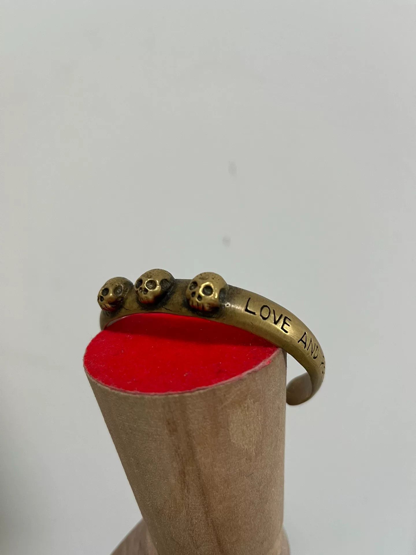 Share Spirit Homme Share Spirit Brass Skull Bracelet Size ONE SIZE - 1 Thumbnail