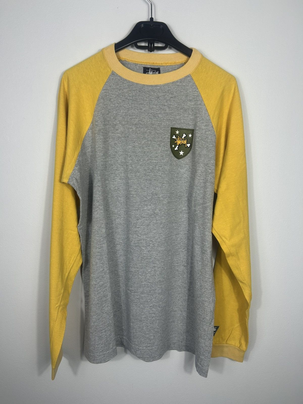 Stussy Vintage Stüssy Long Sleeve Grey & Yellow size L Size US L / EU 52-54 / 3 - 1 Thumbnail