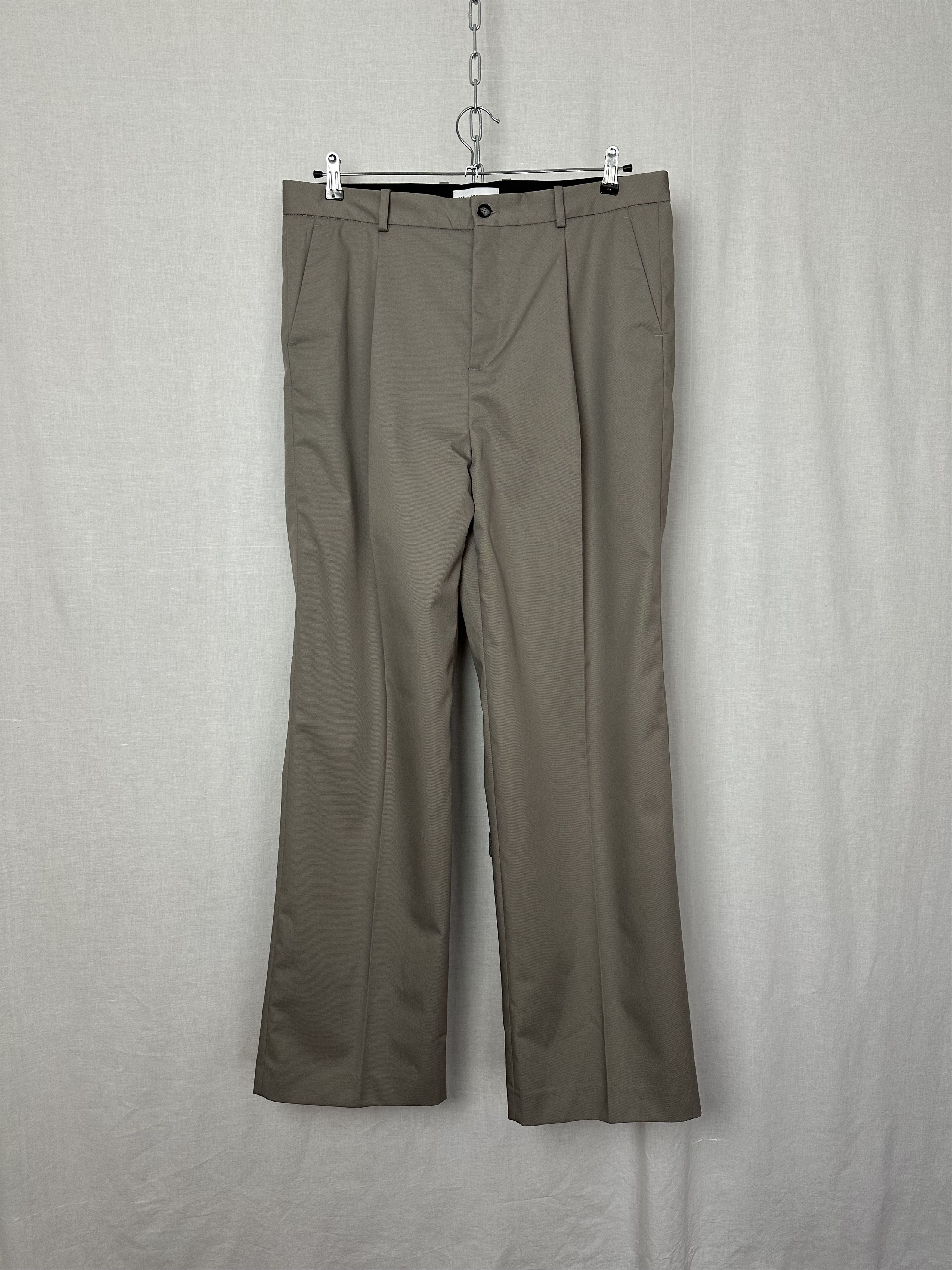 Han Kjobenhavn BNWT Oversized Gray Pleated Trousers Size US 38 / EU 54 - 2 Thumbnail