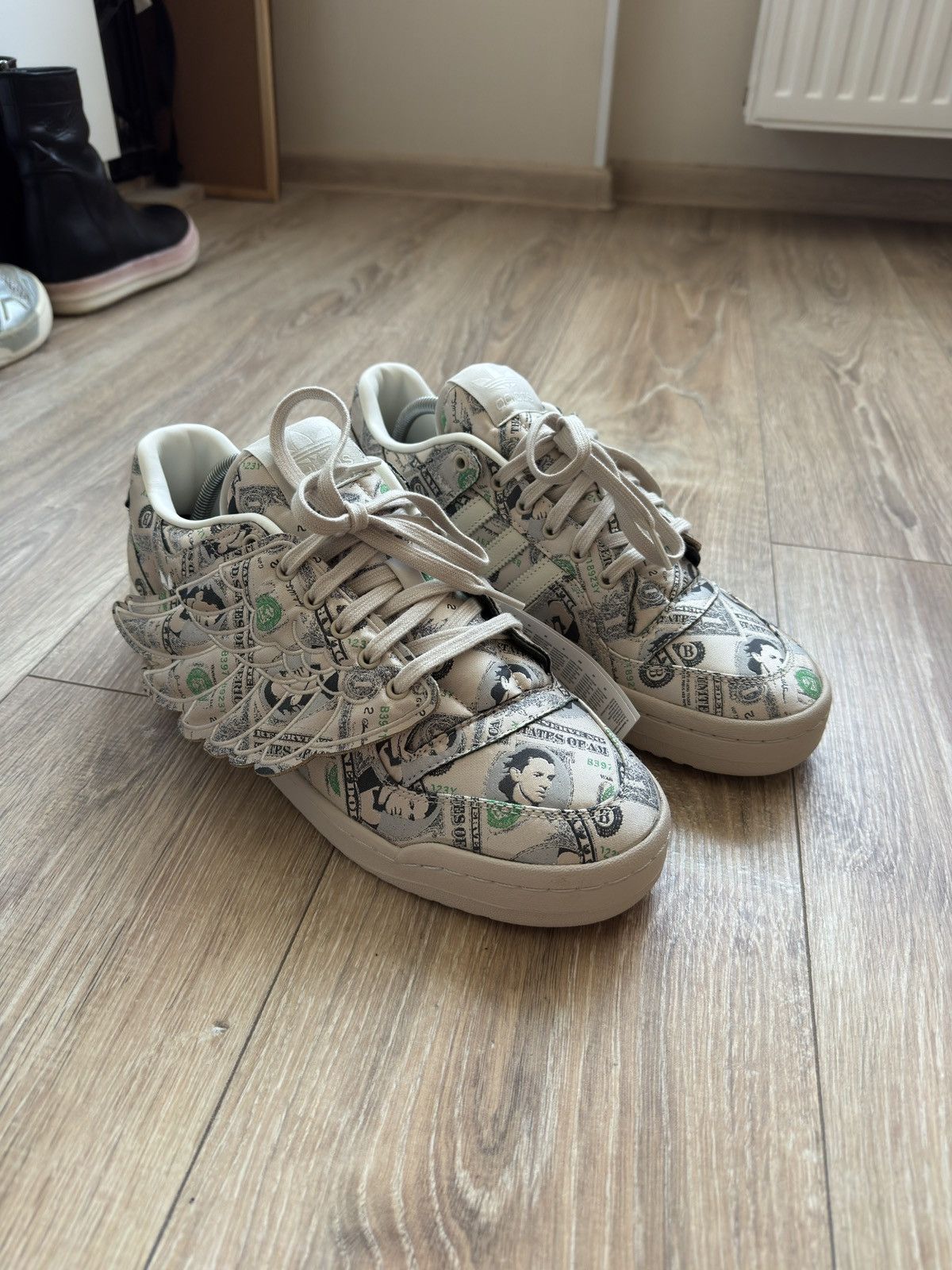 Adidas × Jeremy Scott Adidas x Jeremy Scott Forum Money Dollar Size US 12 / EU 45 - 6 Thumbnail