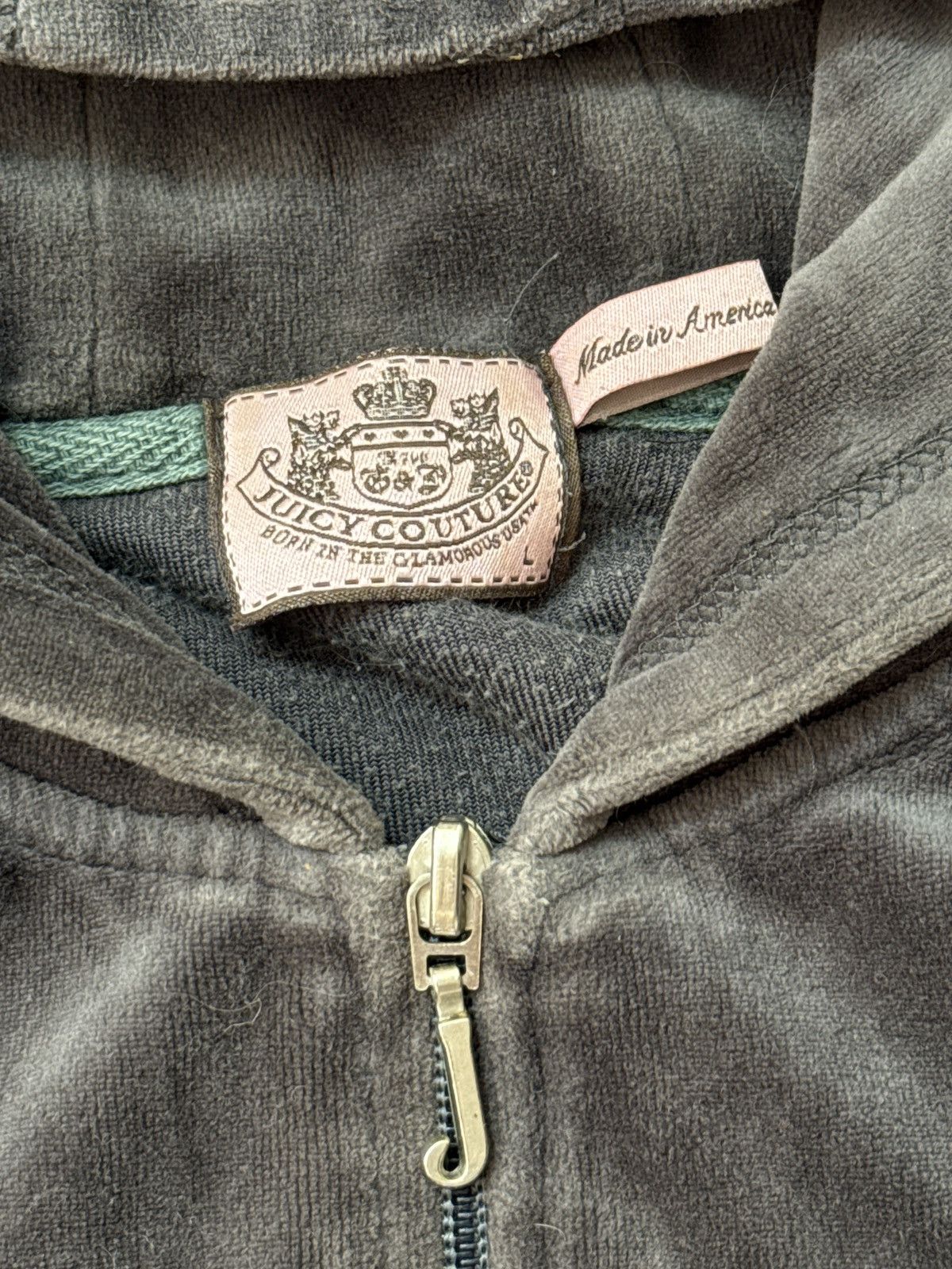Juicy Couture VINTAGE JUICY COUTURE VELOUR 2000s TRACKSUIT Size S / US 4 / IT 40 - 7 Thumbnail
