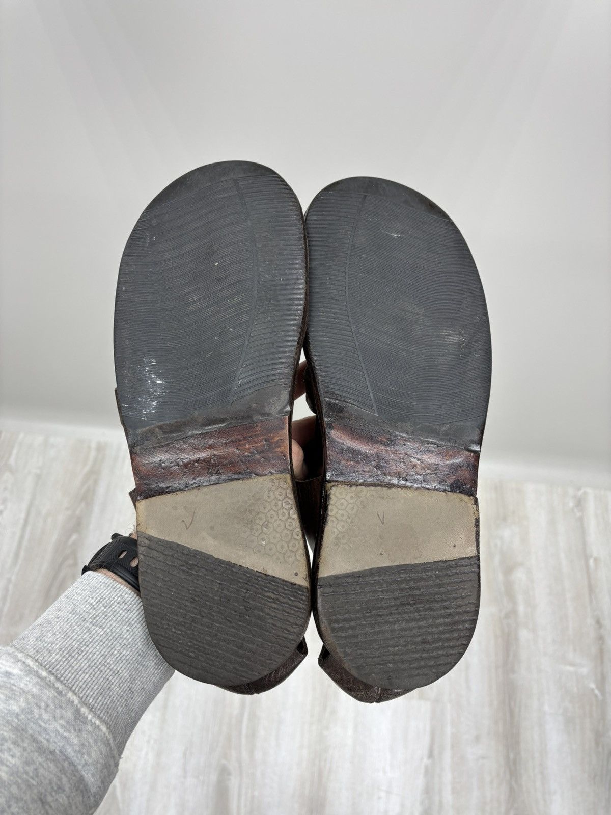 Other Mens leather sandals Zeha Berlin Size 42 Color Brown Size US 9 / EU 42 - 8 Thumbnail