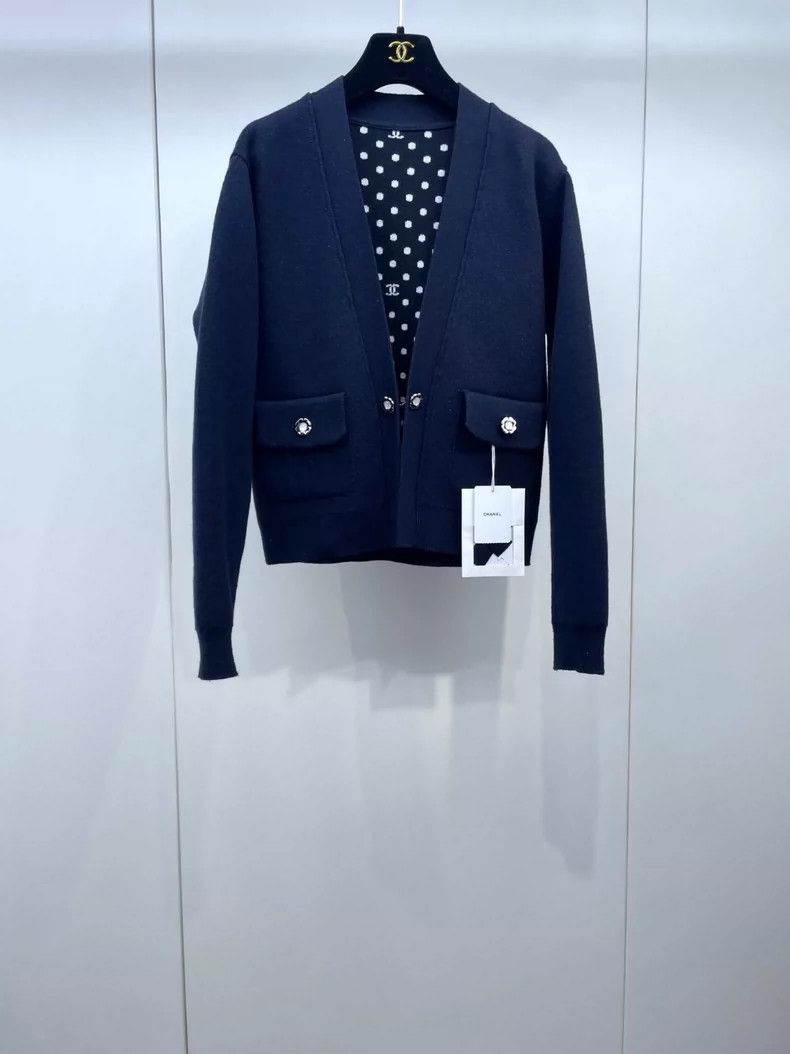 Chanel Double-Sided Cashmere Knit Cardigan Coat- DMC Size US XS / EU 42 / 0 - 1 Thumbnail