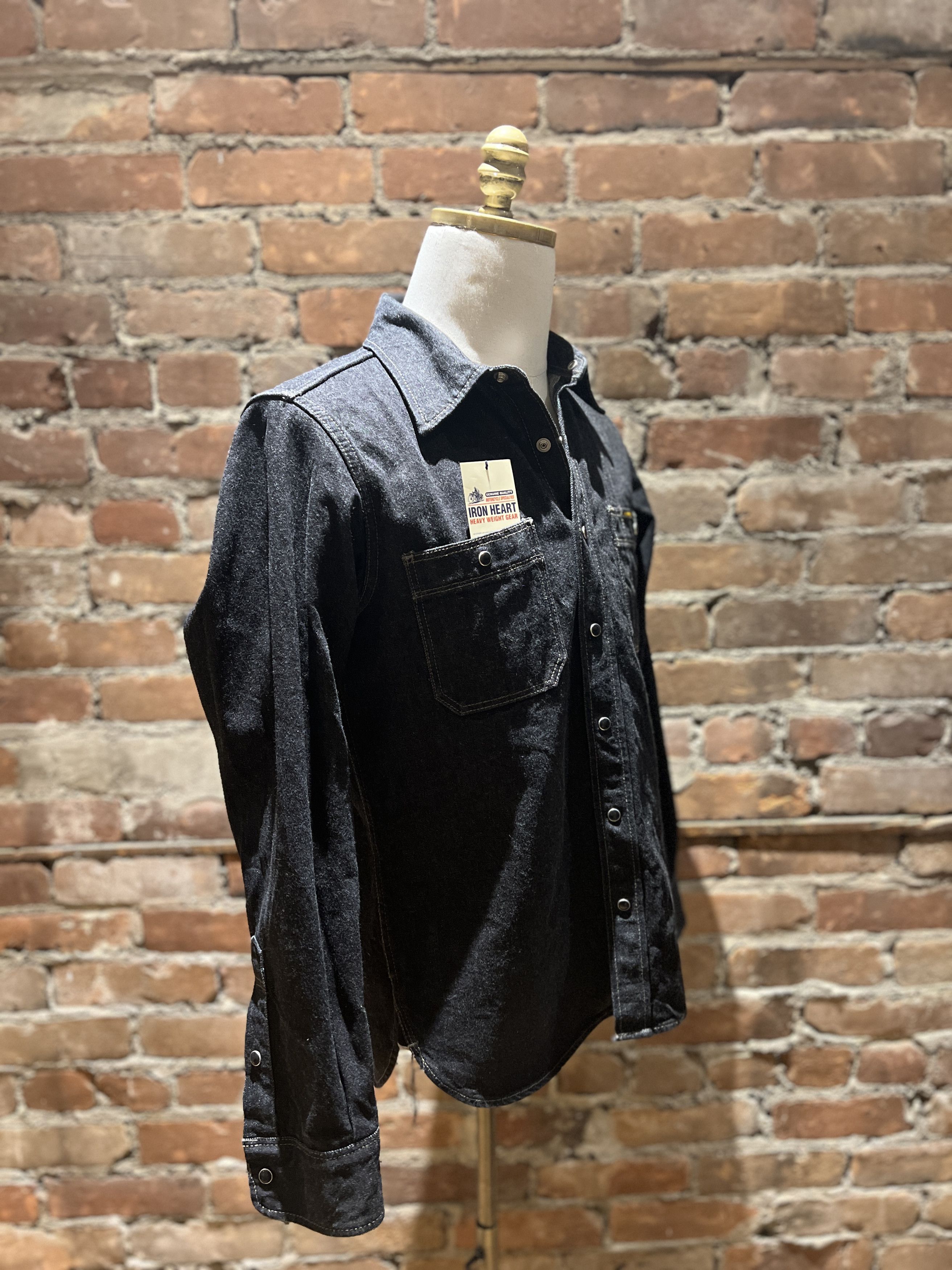 Iron Heart Iron Heart IHSH-326 12oz Selvedge Denim Work Shirt – Black Size US L / EU 52-54 / 3 - 4 Thumbnail