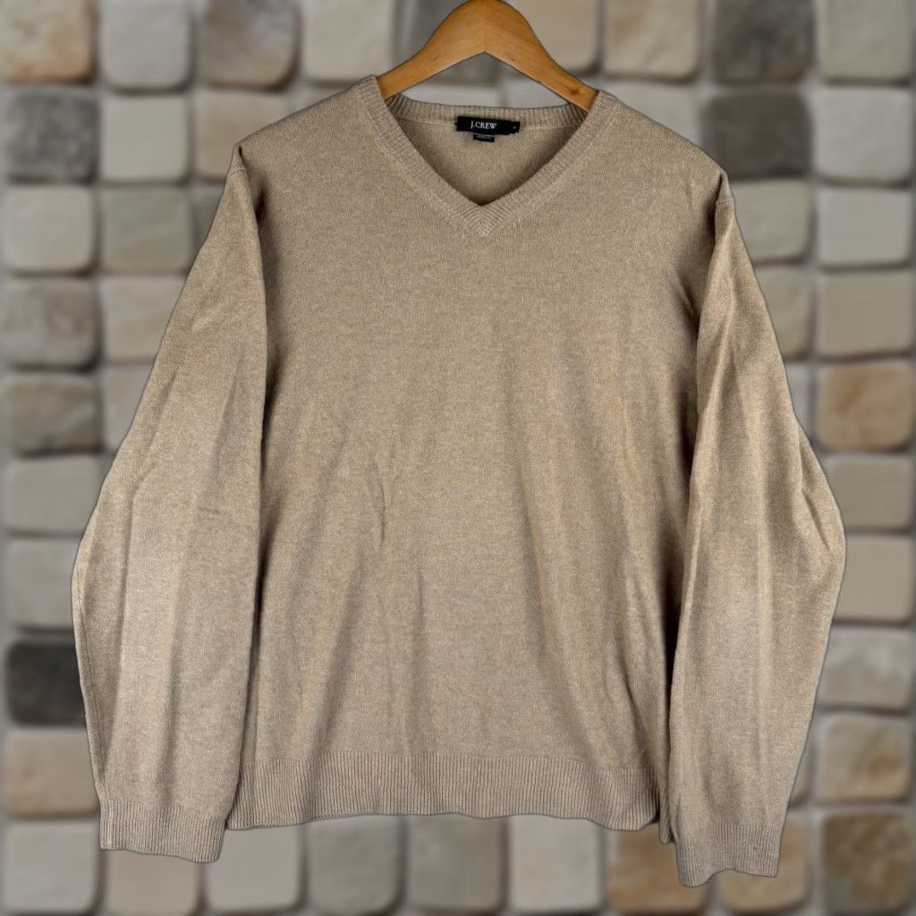 J.Crew J.CREW Sweater Mens L Tan Brown 100% Cashmere V Neck Pullover Preppy Casual Reading READ Size US L / EU 52-54 / 3 - 1 Thumbnail