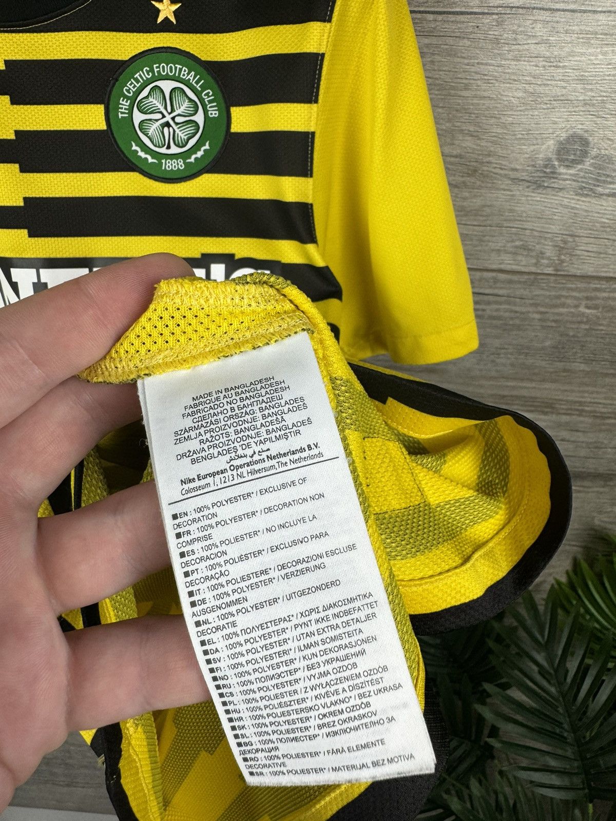 Nike × Vintage CELTIC Vintage NIKE Shirt 2011/12 Scottish FOOTBALL Size S Size US S / EU 44-46 / 1 - 9 Thumbnail