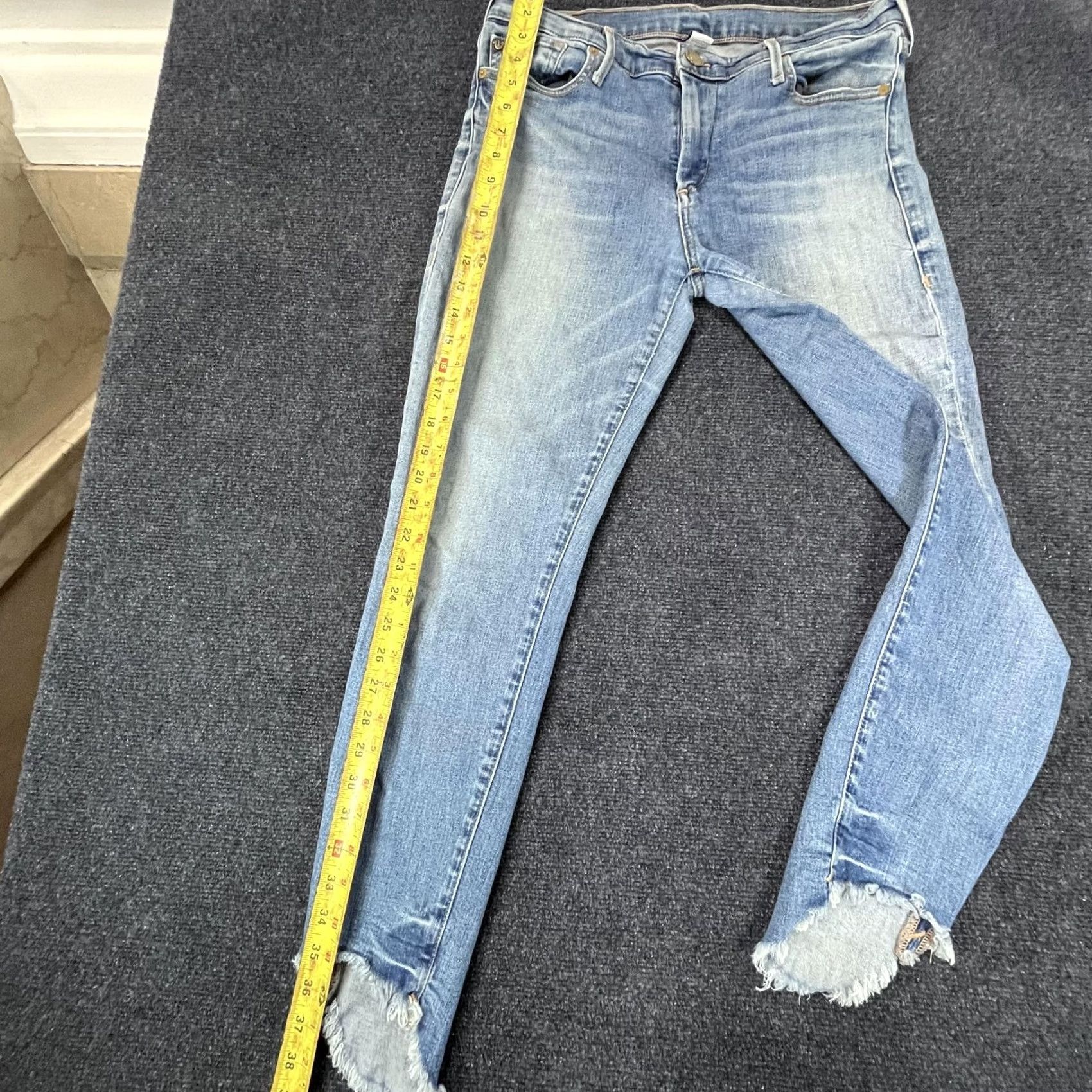 True Religion True Religion Jeans Womens 31 Blue Distressed Frayed Hem Skinny Denim Stretch Skinny Jeans Distressed Pockets Logo Blue Denim Womens 31 Slim Size 24" / US 00 / IT 34 - 6 Thumbnail