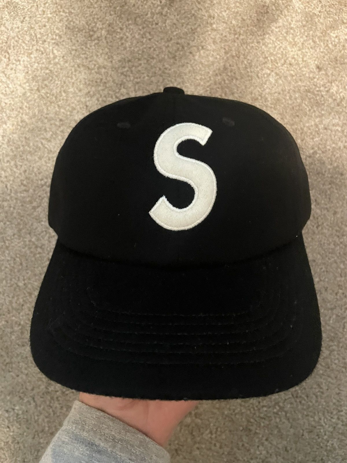 Supreme Fuck Bitches Get Money キャップ Supreme Supreme Navy Wool