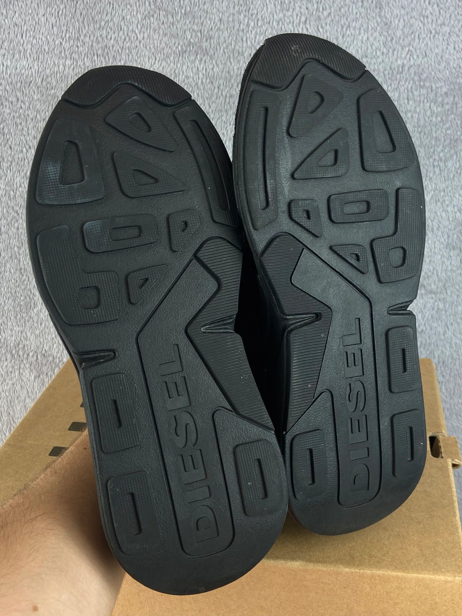 Diesel Diesel sneakers black retro y2k vintage Size US 5 / EU 37 - 8 Thumbnail
