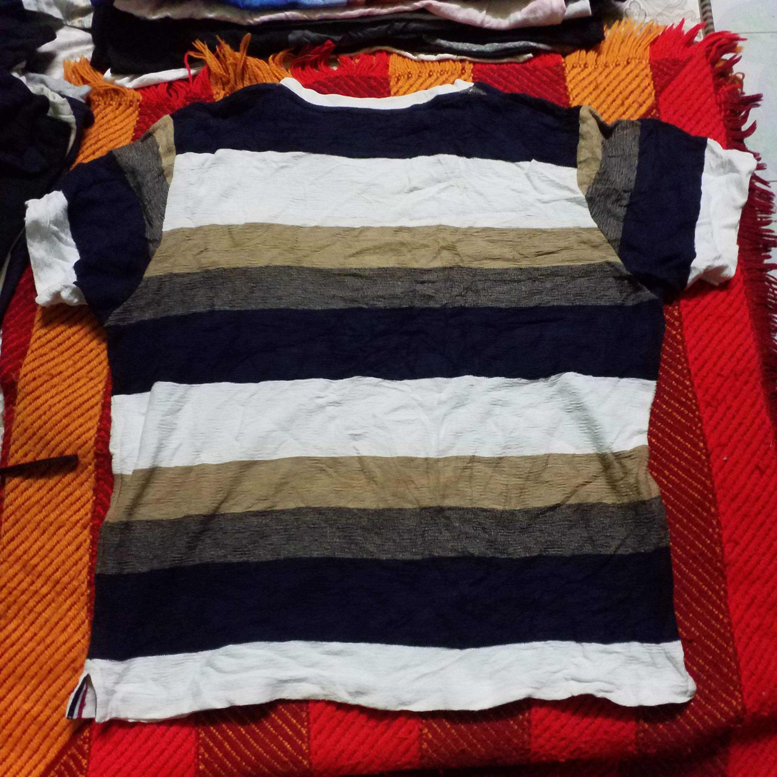 Japanese Brand BEAMS HEART STRIPE V NECK NICE COLOUR AND COTTON Size US XL / EU 56 / 4 - 6 Thumbnail