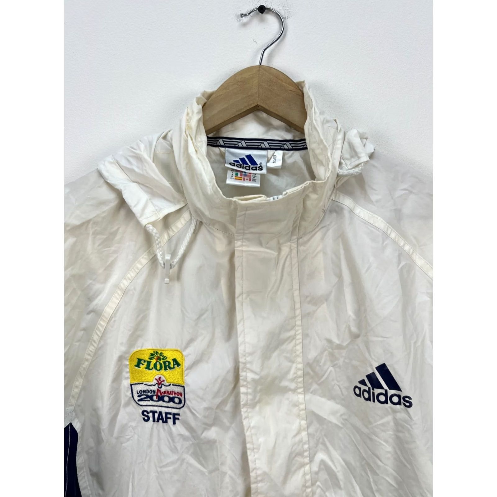 Adidas Flora London Marathon 2000 Adidas Windbreaker Jacket GB38/40 US M Size US M / EU 48-50 / 2 - 3 Thumbnail