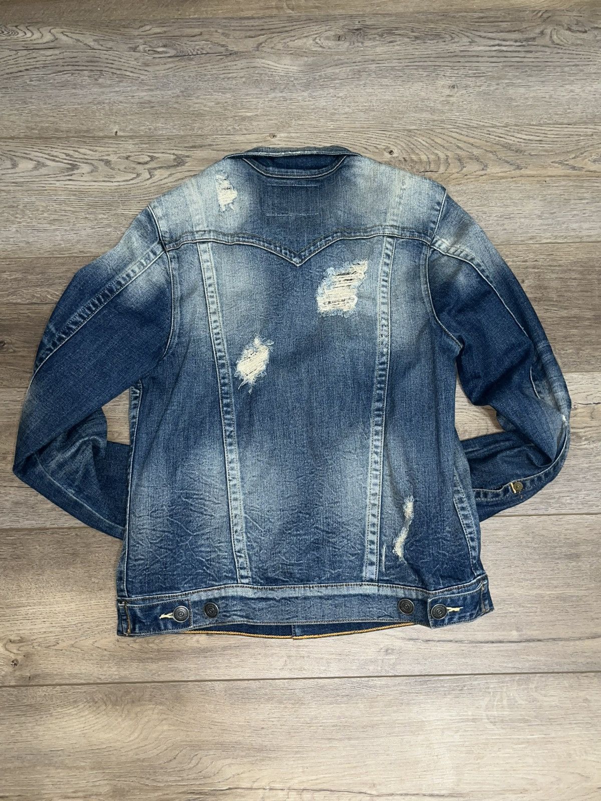 True Religion True Religion Distressed Denim Jacket Size US M / EU 48-50 / 2 - 6 Thumbnail