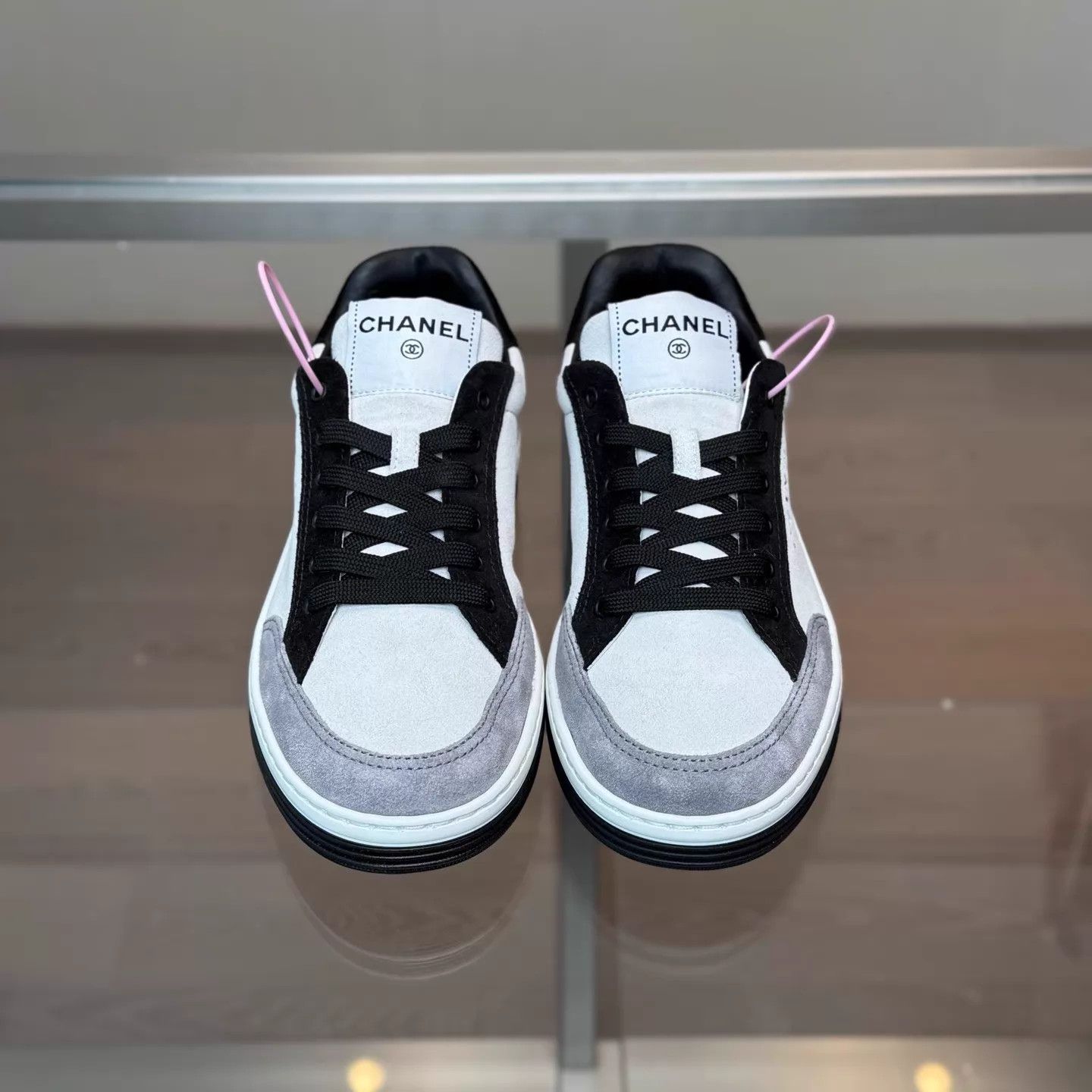 Chanel Chanel 24S Black/White/Gray Suede Color Blocked Sneaker 36 Size US 5.5 / IT 35.5 - 2 Thumbnail