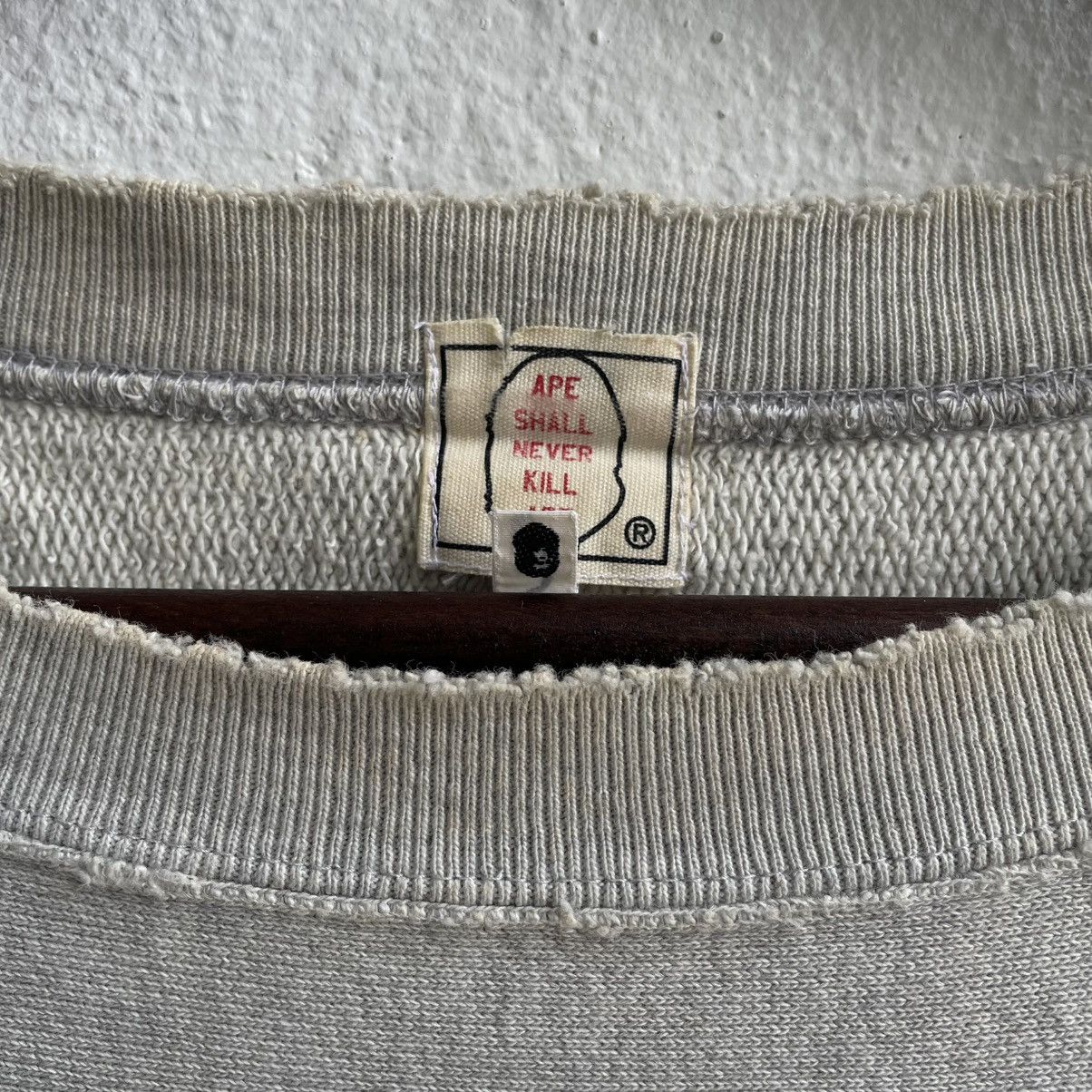 Bape Vintage 90's "Distress Bathing Ape" Sweatshirt Size US L / EU 52-54 / 3 - 7 Thumbnail