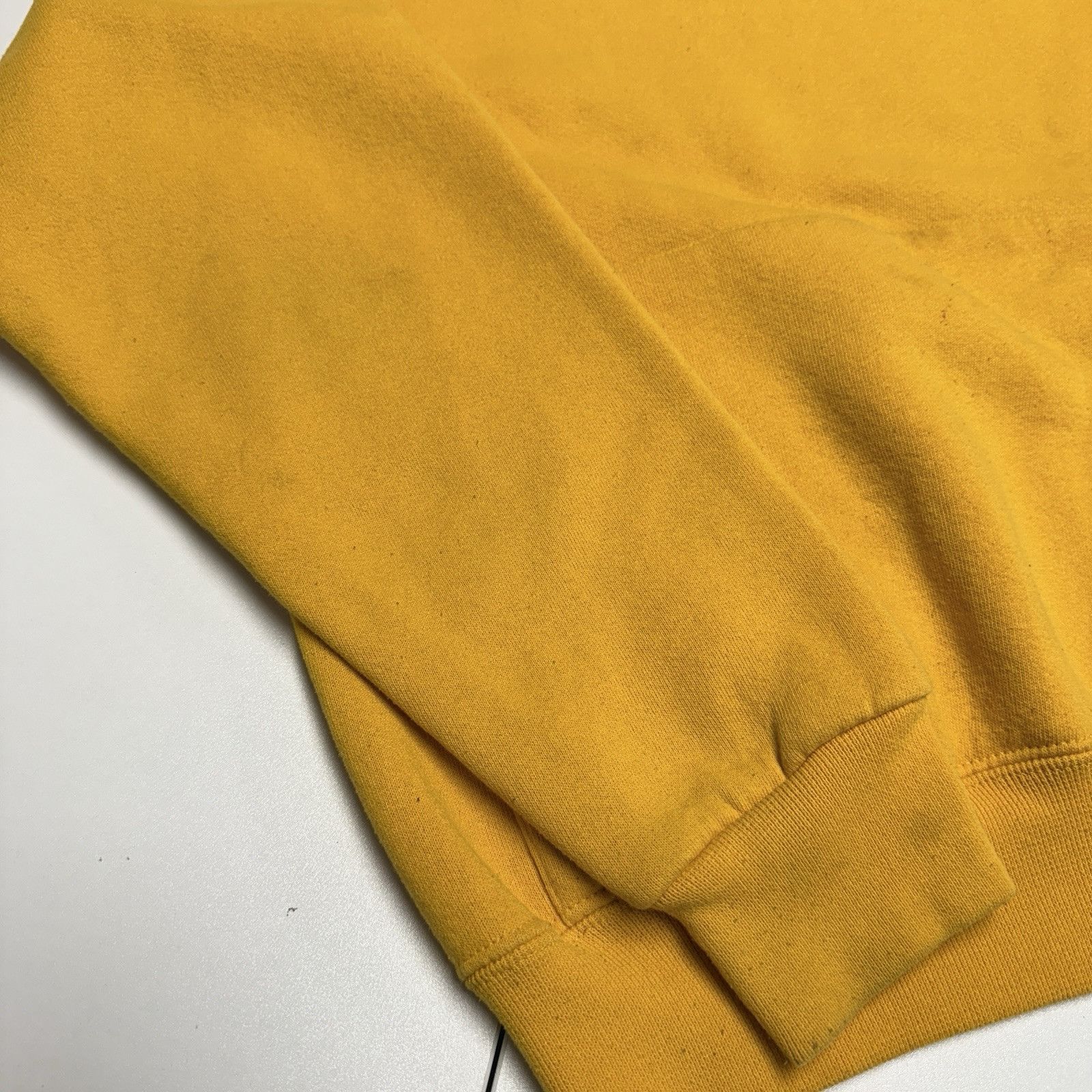 Vintage Vintage Bod Swimming Hoodie Sweatshirt Mens Small Yellow Y2K Size US S / EU 44-46 / 1 - 7 Thumbnail