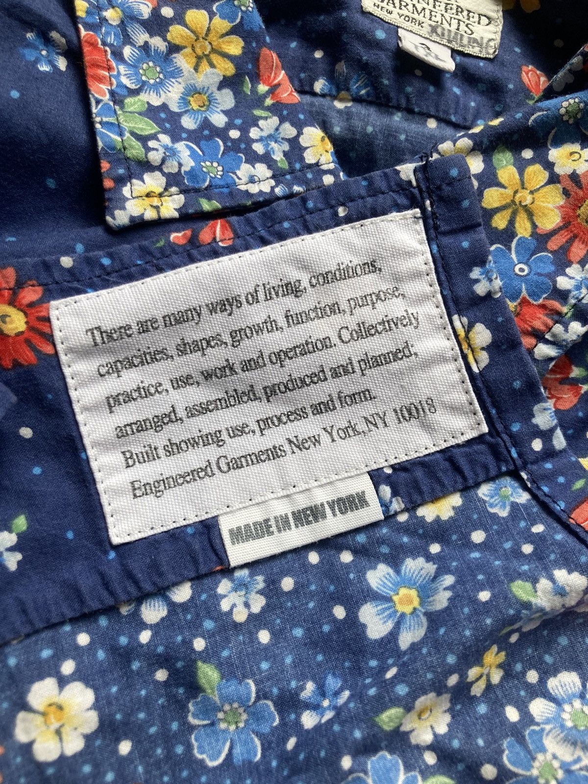 Engineered Garments Engineered Garments Floral Motif Print Blue Buttons Ups Size M / US 6-8 / IT 42-44 - 14 Thumbnail