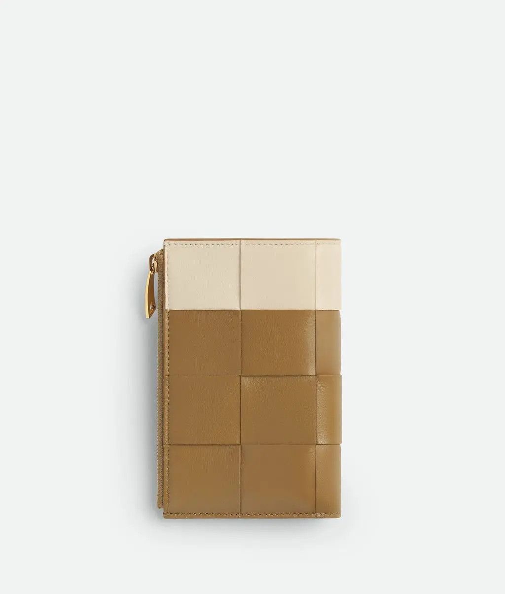Bottega Veneta o1lf3ng10525 Size: OS / Cassette Medium Bi-Fold Wallet Size ONE SIZE - 2 Thumbnail