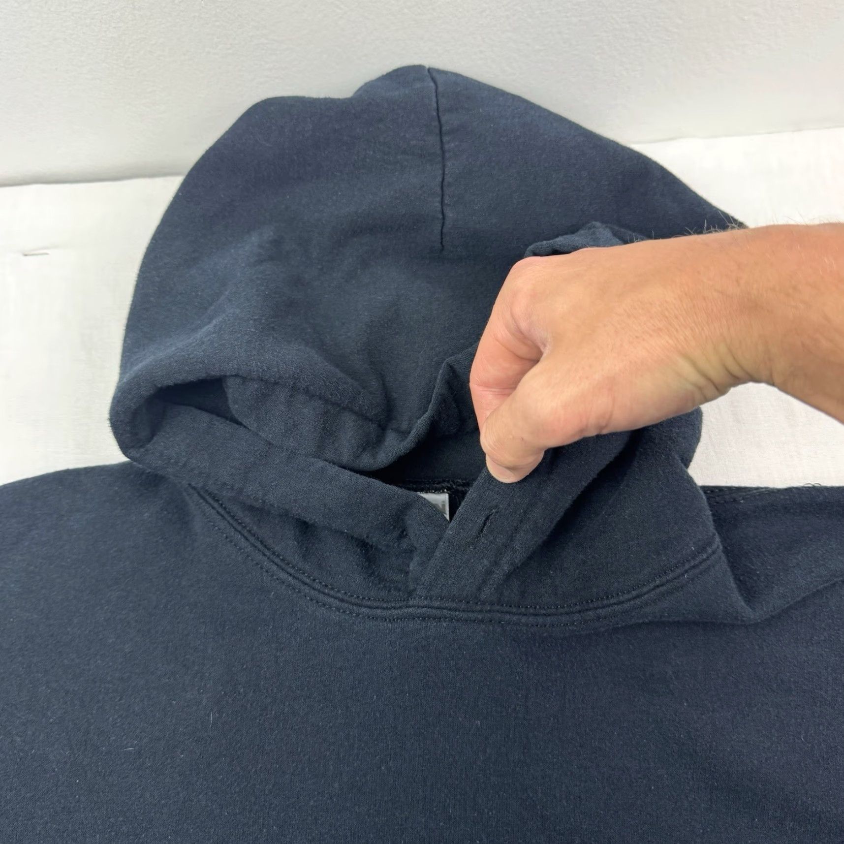 Gildan VINTAGE Gildan Hoodie Men XL Black Hipster Y2K Grunge Pullover, Drawstring, Solid Pattern Size US XL / EU 56 / 4 - 5 Thumbnail