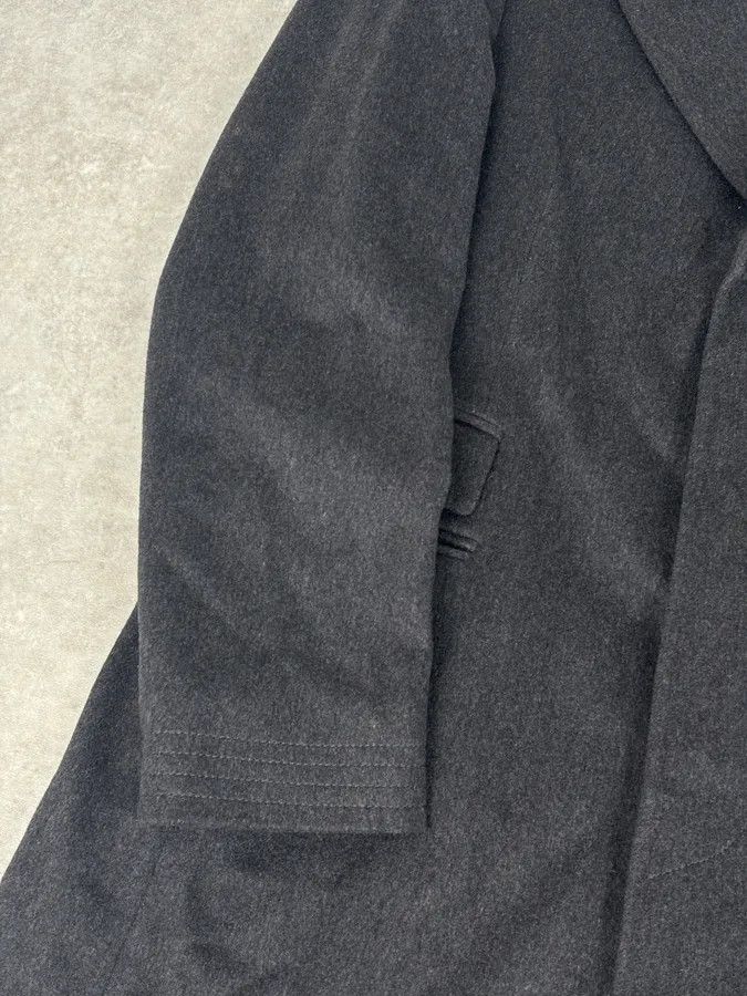 Gucci 2000s Gucci Grey Wool Classy Long Coat Size US L / EU 52-54 / 3 - 10 Thumbnail