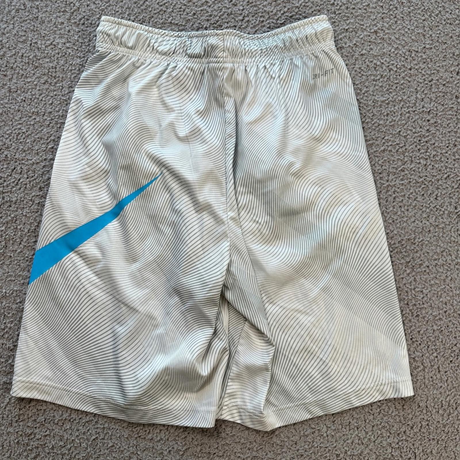 Nike Nike Mens Dri-FIT Basketball Shorts Grey Wavy Pinstripe S Size US 30 / EU 46 - 2 Thumbnail