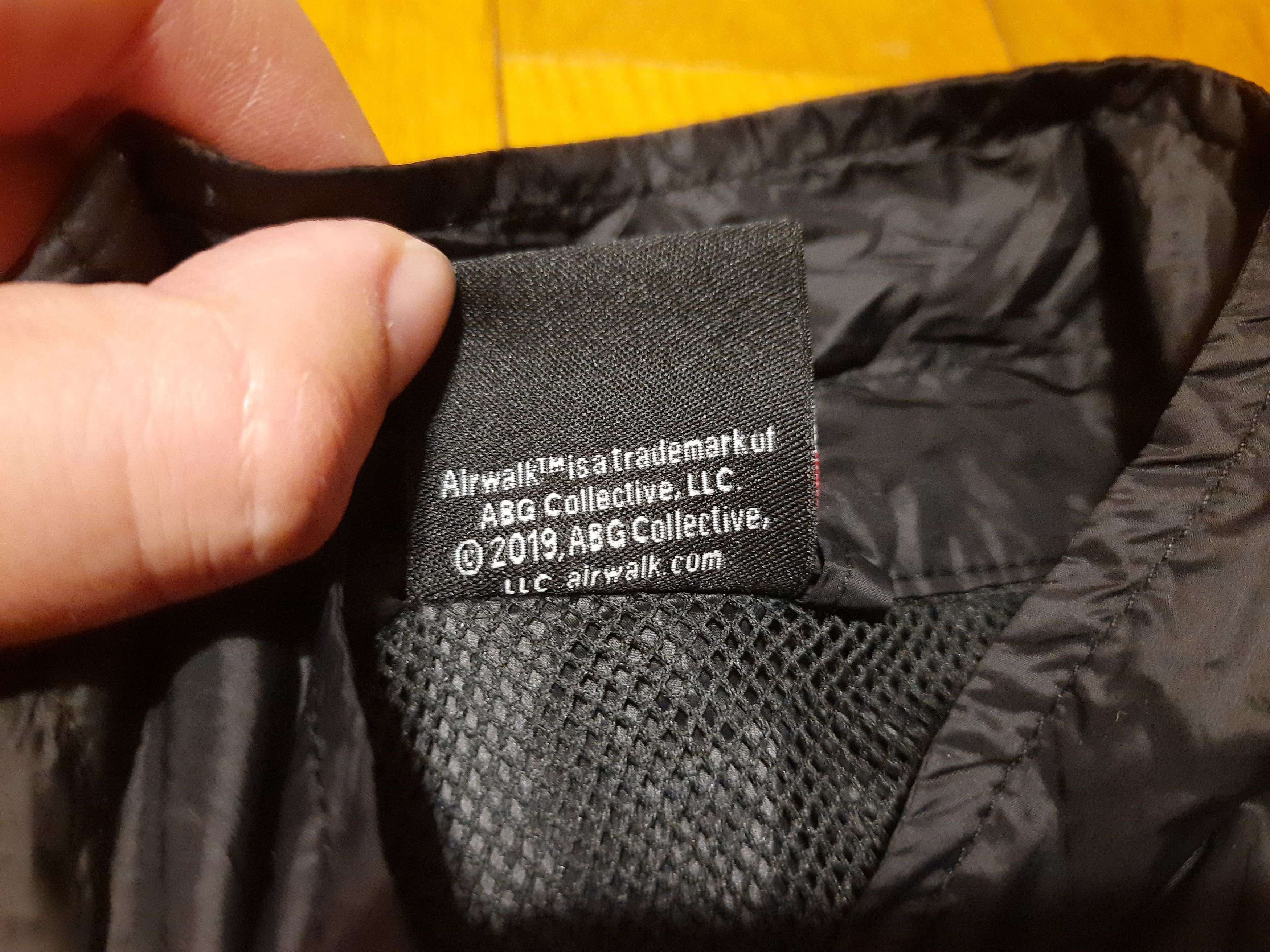 Airwalk × Vintage Airwalk Back Logo Skate Light Jacket Size US M / EU 48-50 / 2 - 7 Thumbnail