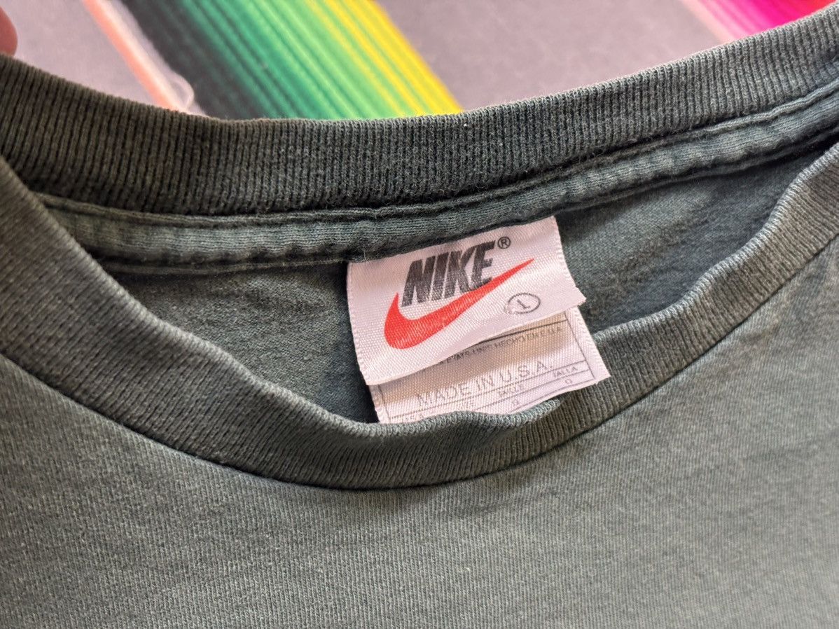 Nike 90’s Nike embroidered swoosh graphic t shirt bundle sz M & L Size US L / EU 52-54 / 3 - 7 Thumbnail