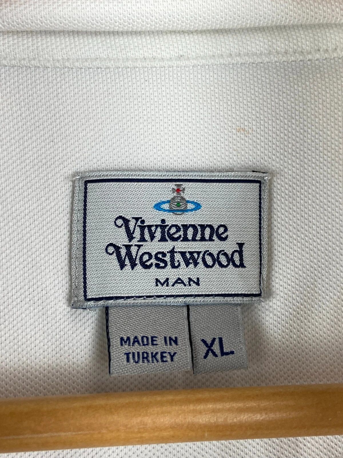 Vivienne Westwood Vivienne Westwood White Polo XL Orb Logo Size US XL / EU 56 / 4 - 3 Thumbnail