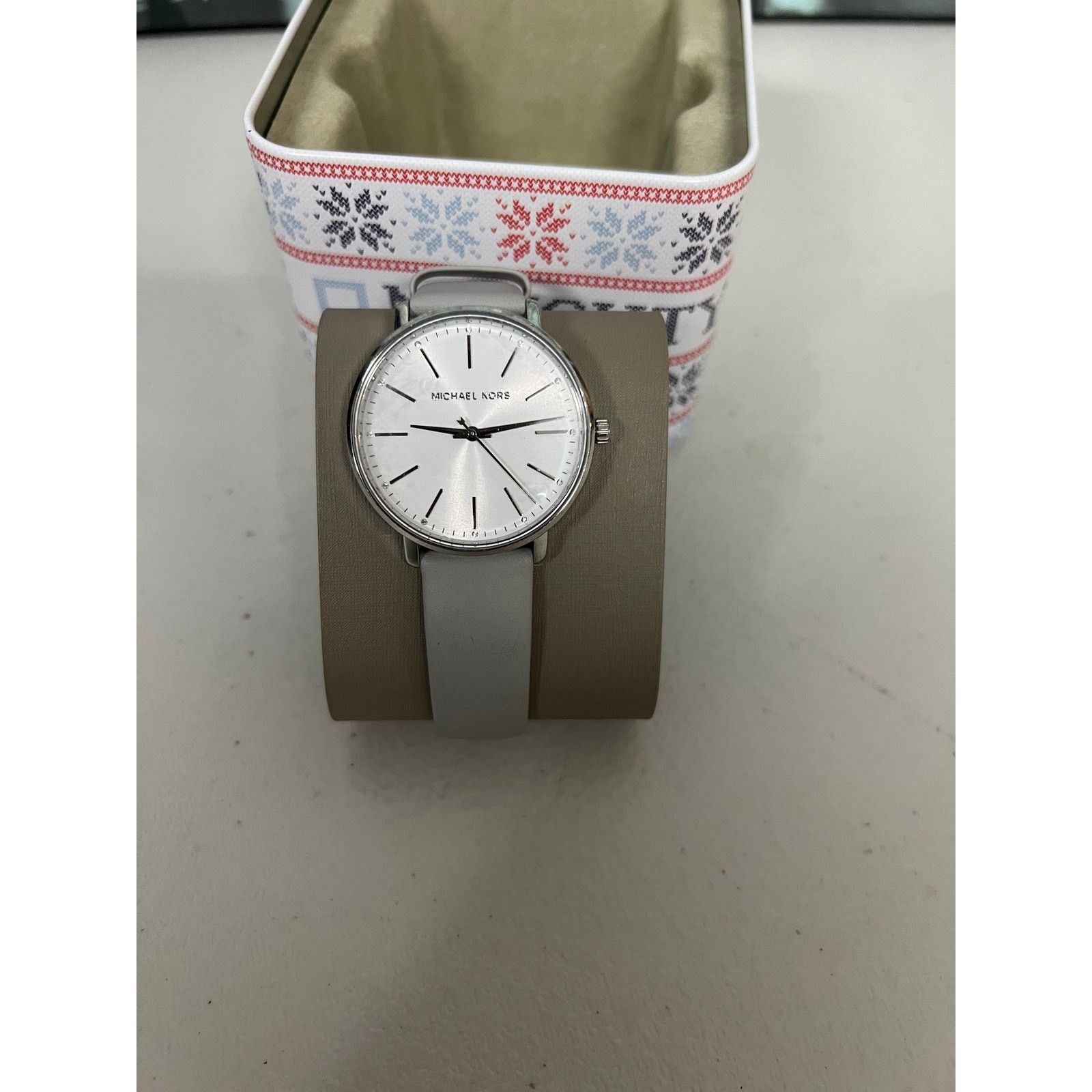 Michael Kors Michael Kors MK2797 Pyper White Dial Grey Leather Ladies Size ONE SIZE - 3 Thumbnail
