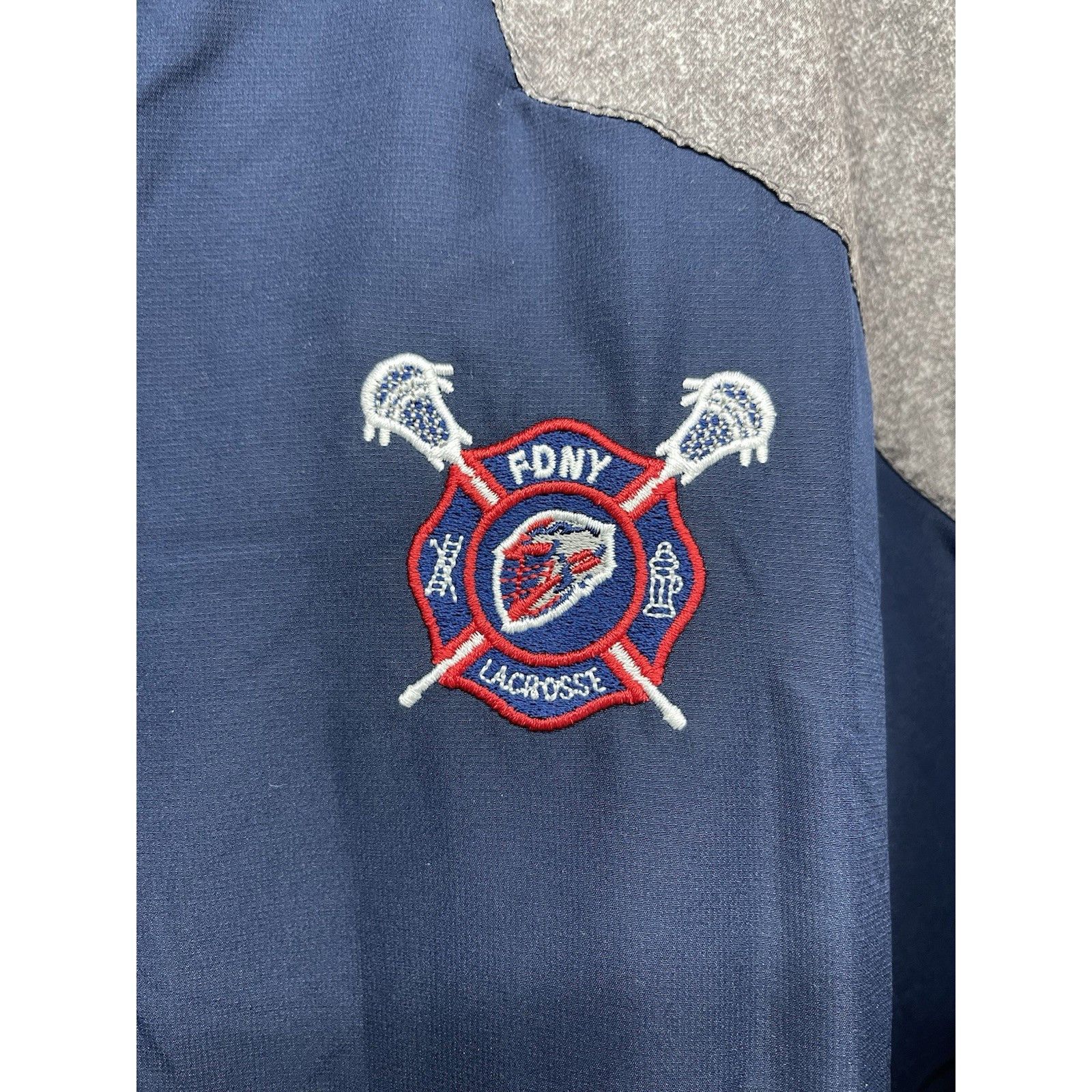 Holloway FDNY Lacrosse 1/4 Zip Pullover Track Jacket Windshirt Adult Size US XL / EU 56 / 4 - 3 Thumbnail