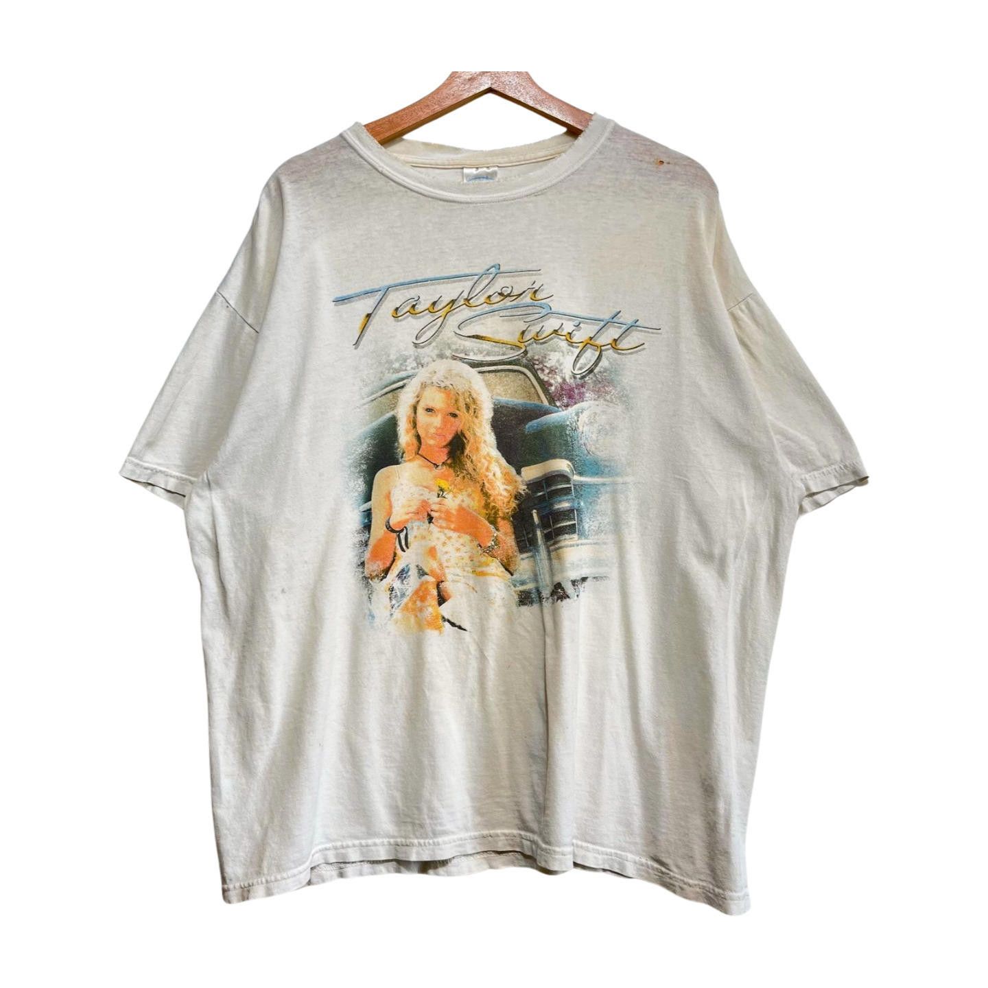 Hanes × Vintage Vintage 2007 Taylor Swift Debut Album T-Shirt Adult XL Size US XL / EU 56 / 4 - 2 Thumbnail