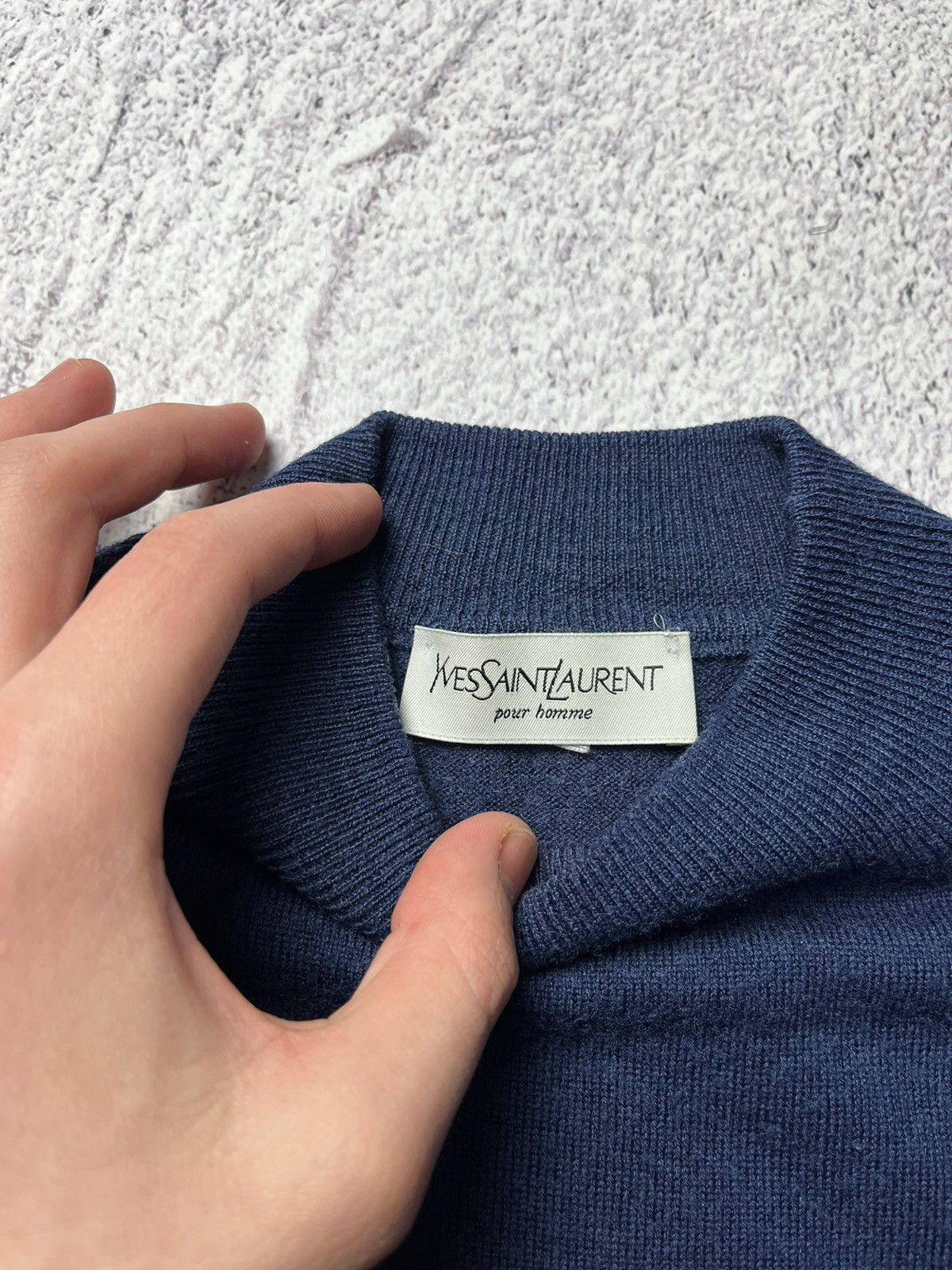 Vintage Vintage Yves Saint Laurent Knit Sweater YSL Logo Luxury 90s Size US M / EU 48-50 / 2 - 14 Thumbnail