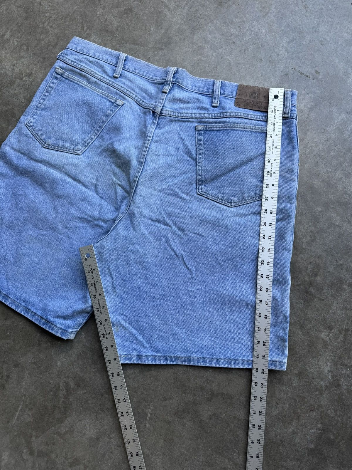 Wrangler Vintage 90’s/00’s Wrangler Light Was Baggy Denim Jean Shorts Size US 40 / EU 56 - 5 Thumbnail