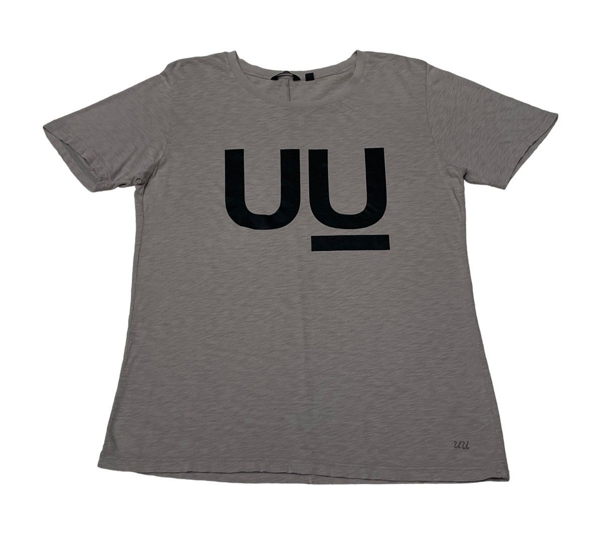 Undercover × Uniqlo × Vintage Vintage Japanese Brand Uniqlo Undercover T-Shirt 2000s Size US M / EU 48-50 / 2 - 1 Thumbnail