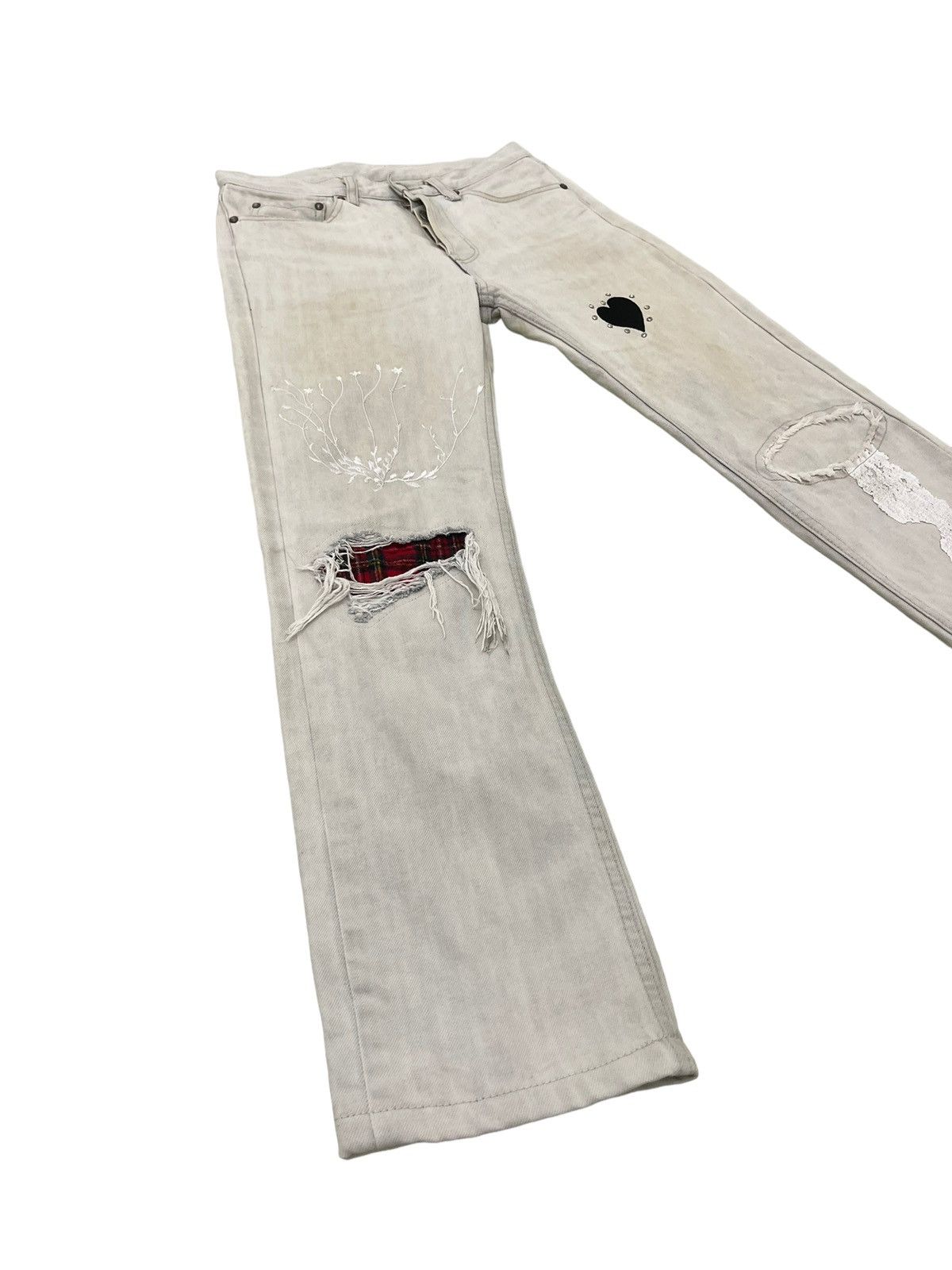 Japanese Brand Distress Jeans Naked Bunch Embroydered Regular Fit 7🟦9 Size US 28 / EU 44 - 2 Thumbnail