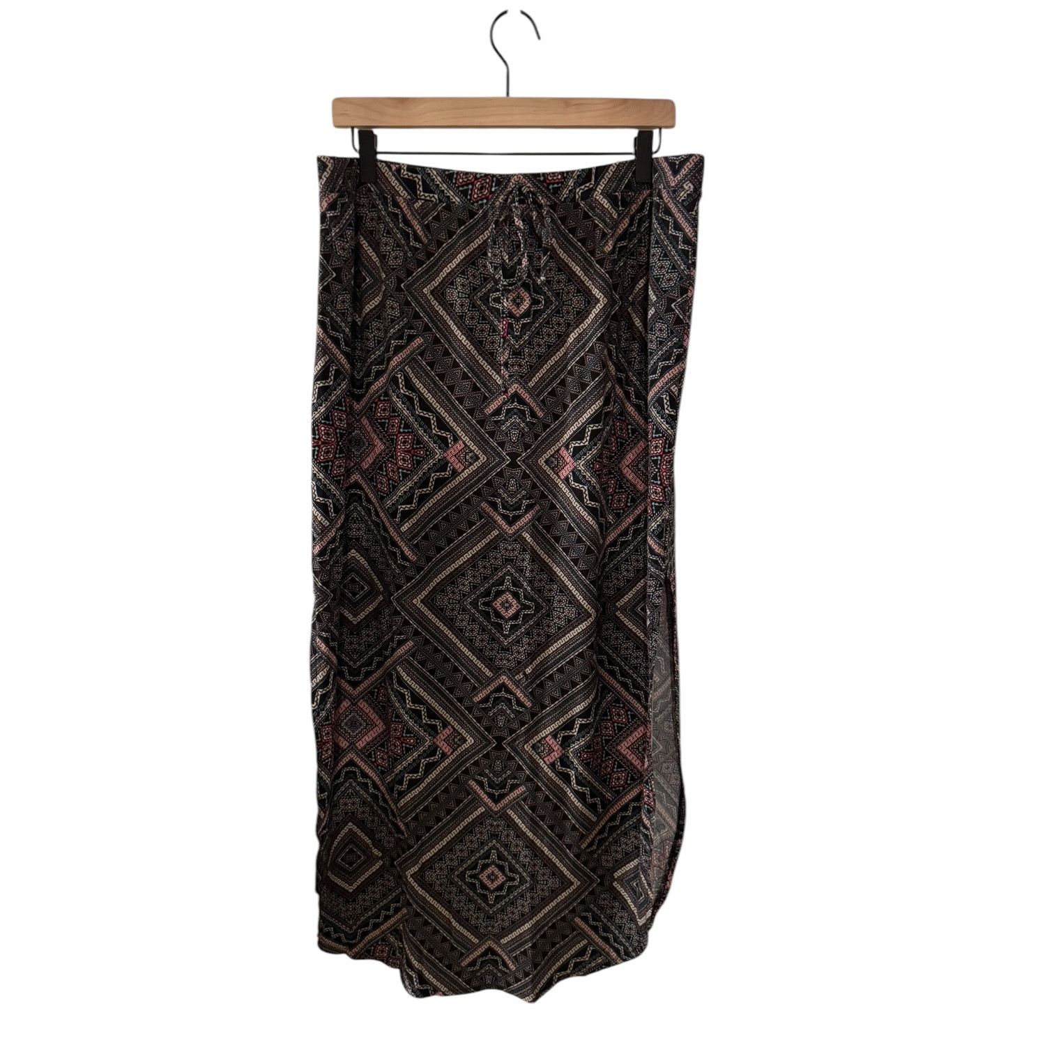 Other Bobbie Brooks Women’s Geometric Patterned High Slit Skirt XL Size 34" / US 12 / IT 48 - 1 Thumbnail
