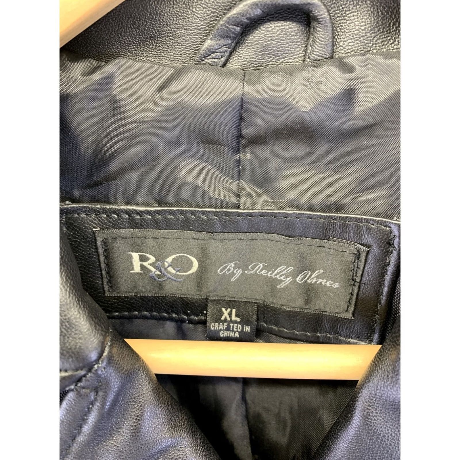 Vintage R & O by Deilly Ohnes Black Genuine Leather Trenchcoat Women’s XL NWT Coat, Trench, Long Sleeve, Button Closure, Casua l, Fall Winter Spring, Women Size XL / US 12-14 / IT 48-50 - 3 Thumbnail