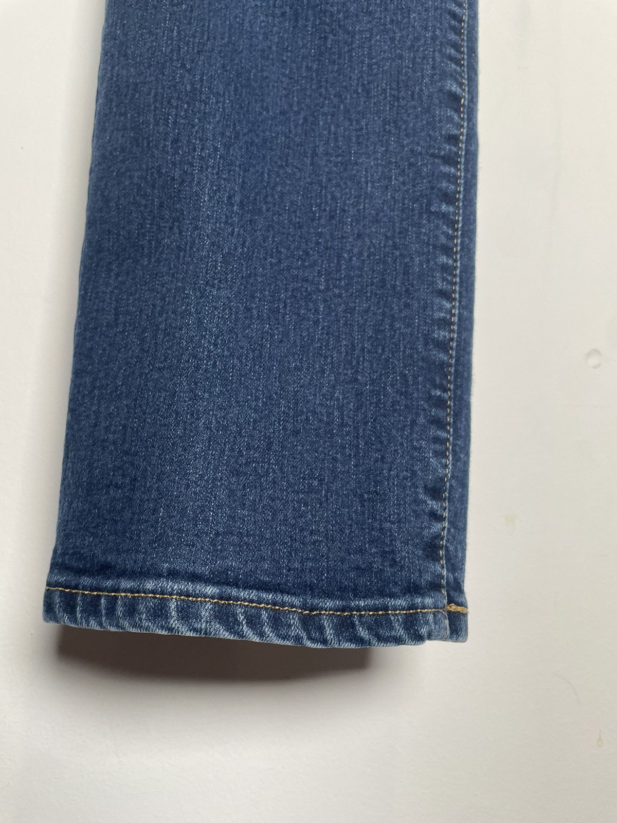 Levi's Levi’s 312 Shaping Slim Jeans Mid-Wash Blue 30 Size US 30 / EU 46 - 7 Thumbnail