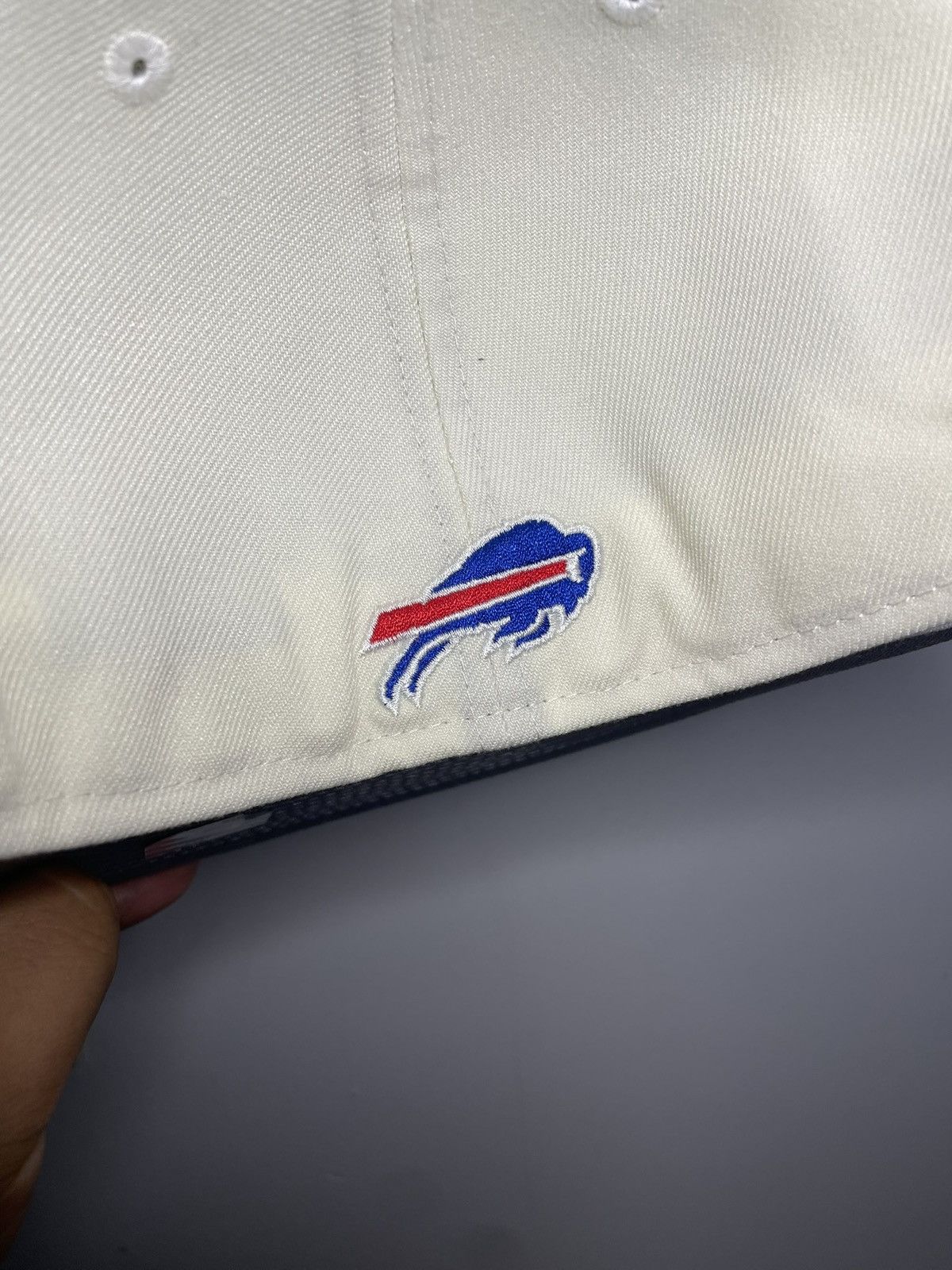 NFL × New Era Sz. 7 5/8 Brand New Buffalo Bills Fitted Hat Size ONE SIZE - 9 Thumbnail
