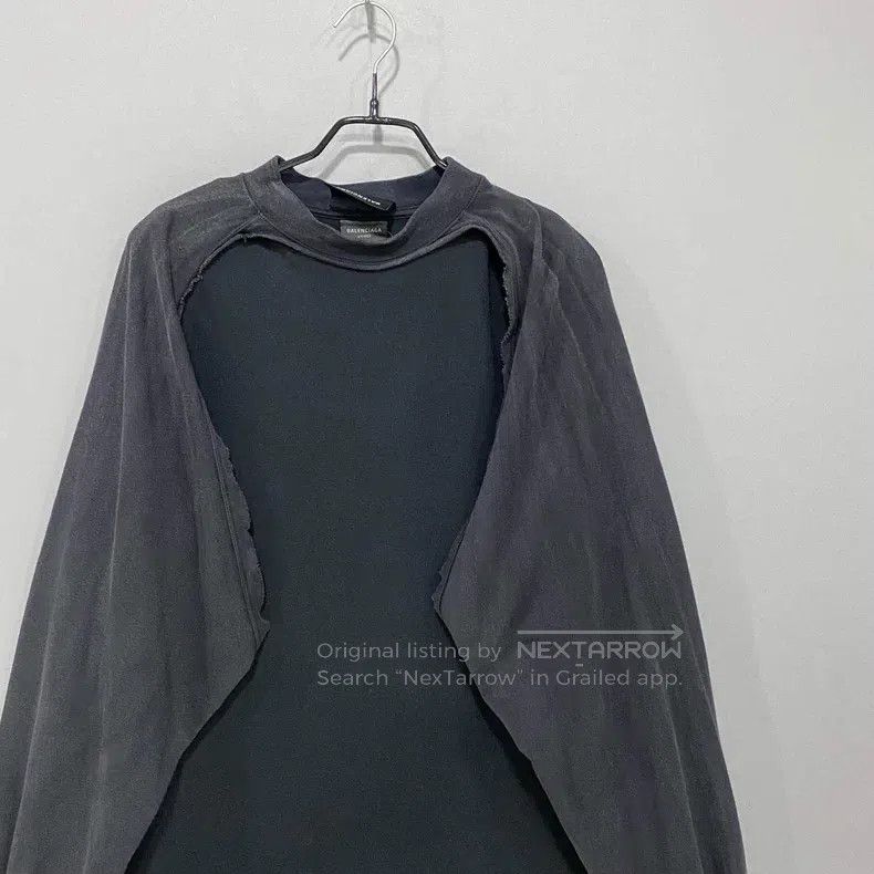 Balenciaga Balenciaga Distressed long-sleeve patched vest Size US L / EU 52-54 / 3 - 2 Thumbnail