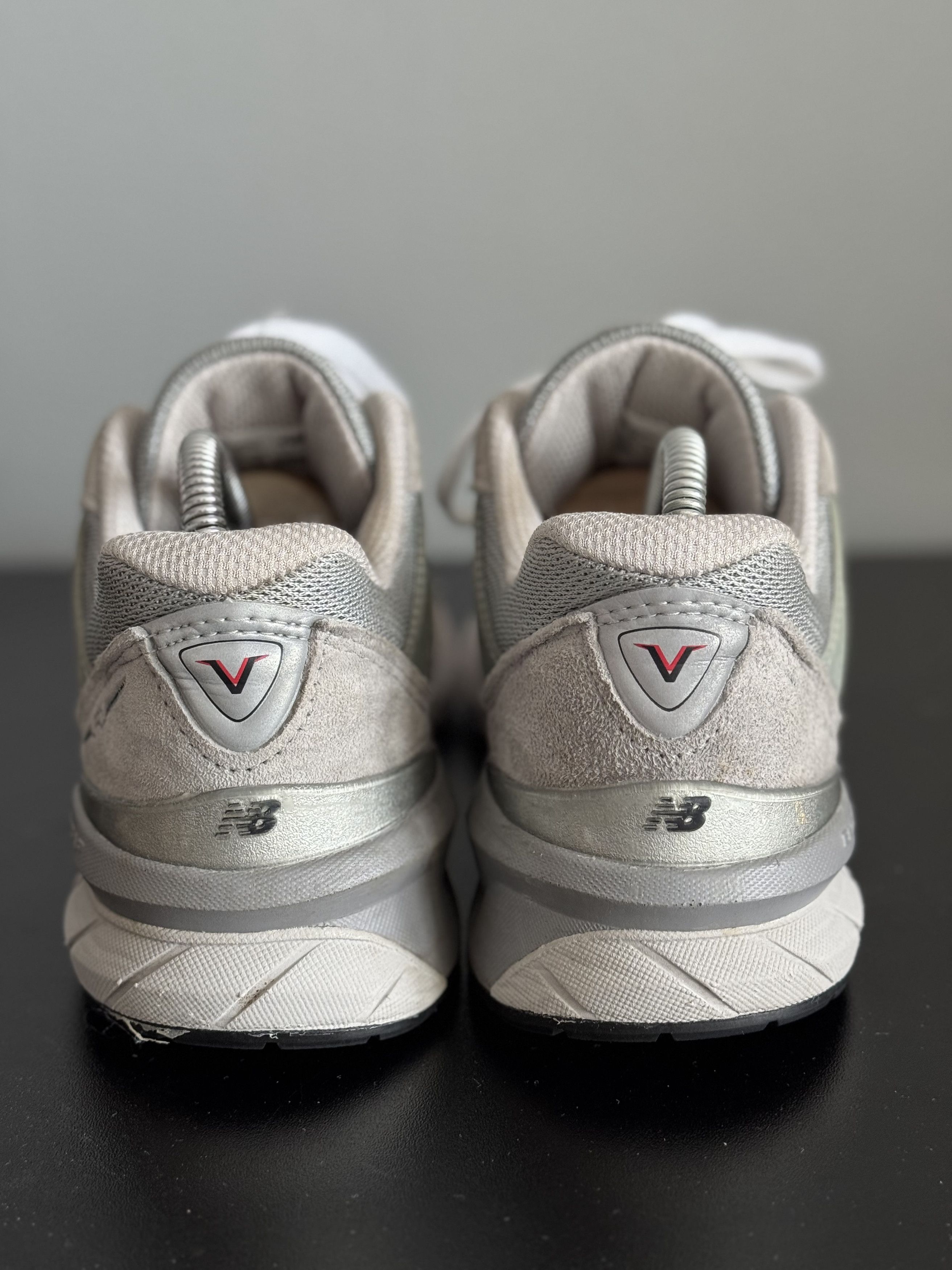 New Balance New Balance 990v5 Made In USA Silver Grey Black 990 993 Size US 7.5 / EU 40-41 - 2 Thumbnail