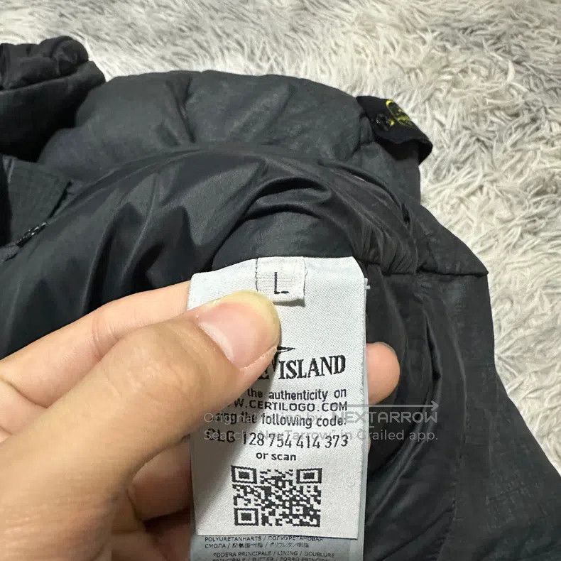 Stone Island Stone Island Linen Resin Down Jacket Coat Black L Size US L / EU 52-54 / 3 - 4 Thumbnail