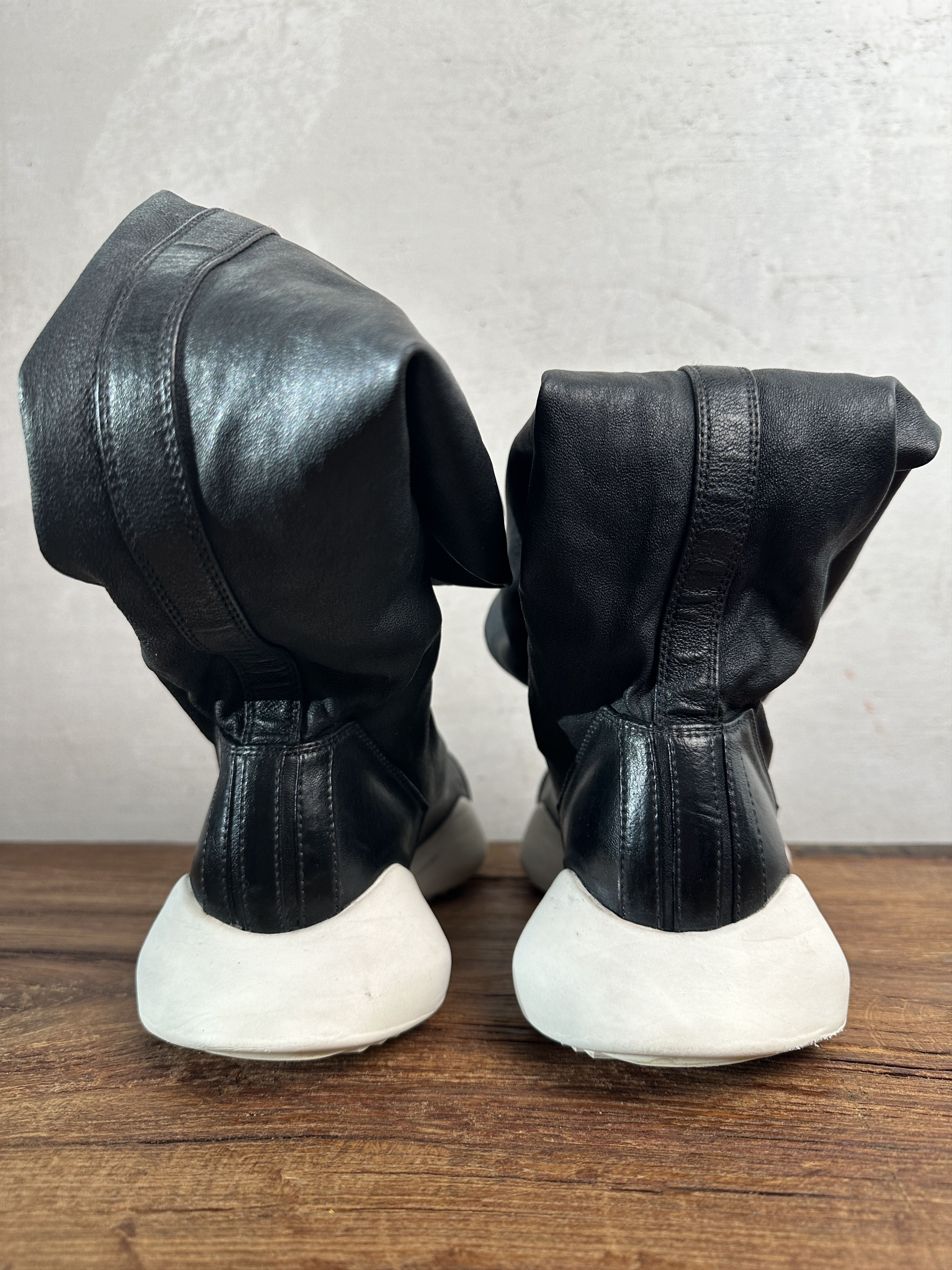 Adidas × Rick Owens Rick Owens x Adidas Runner Stretch Boots Size US 9 / IT 39 - 6 Thumbnail